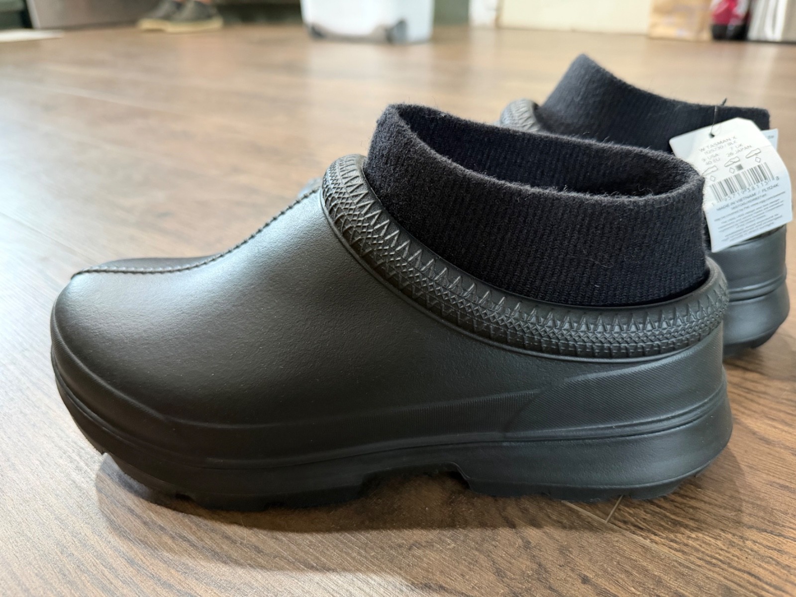 Ugg Tasman X Women’s Size 9 Black Rubber Slip-On Shoes