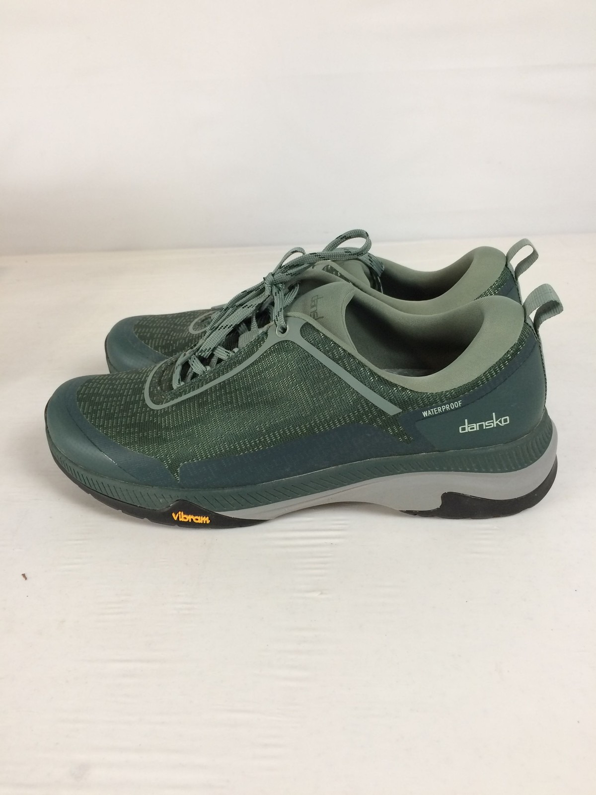 Very Good Dansko Makayla Women’s Casual Shoes, Green Mesh, W41