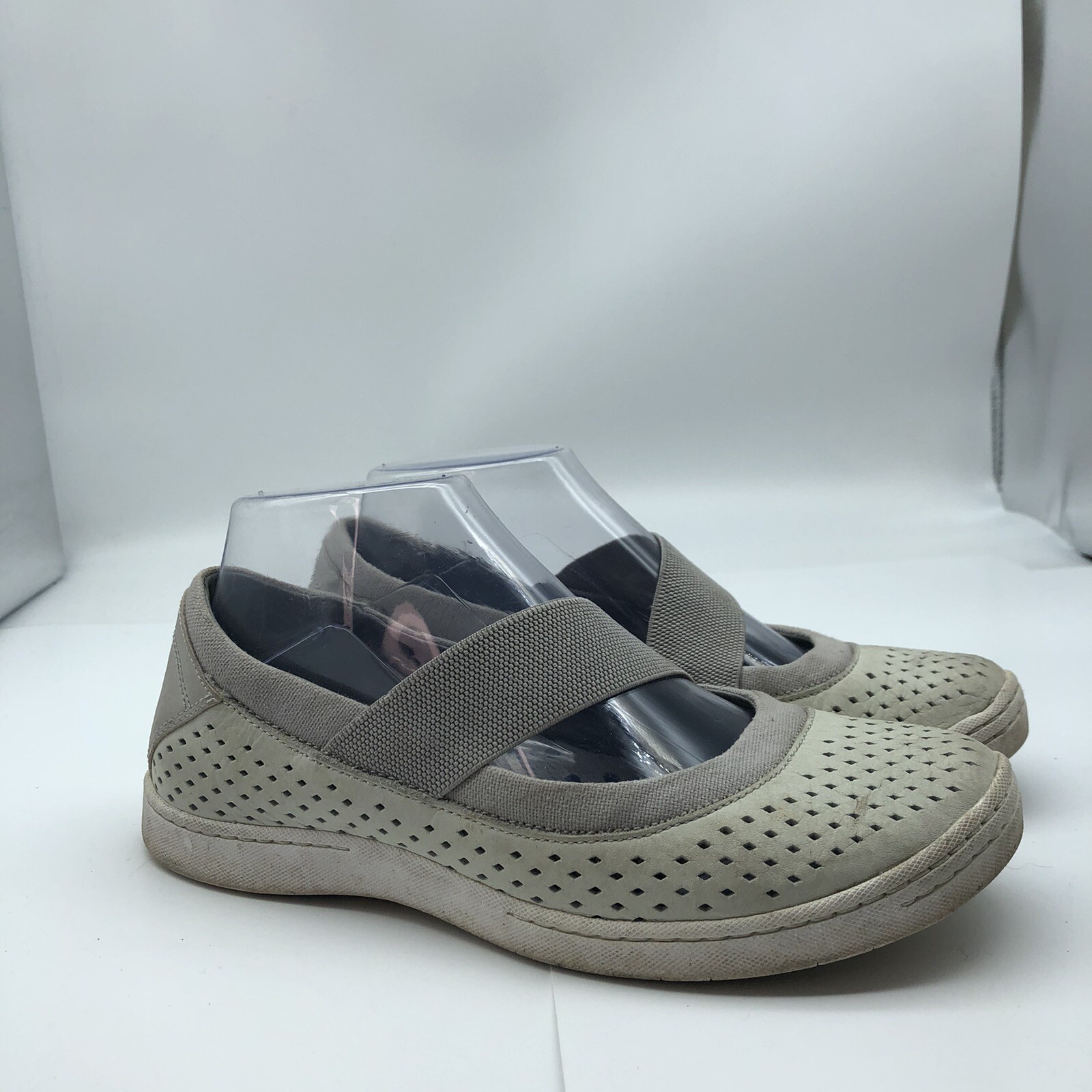 Ahnu Mesh Mary Jane 6.5 leather shoes