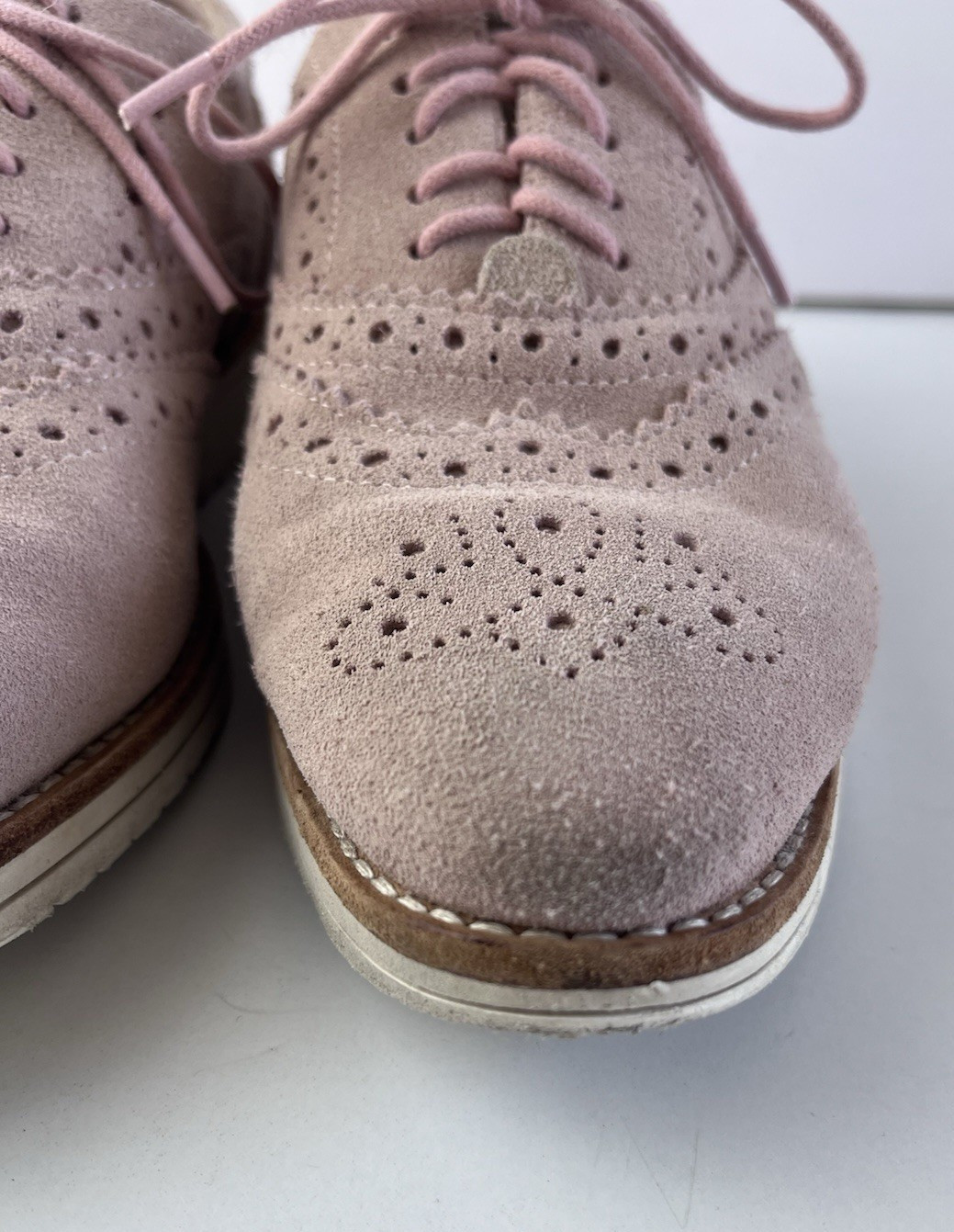 Frankie 4 Pink Suede Leather Lace Up Brogue Shoes Women’s Size 6