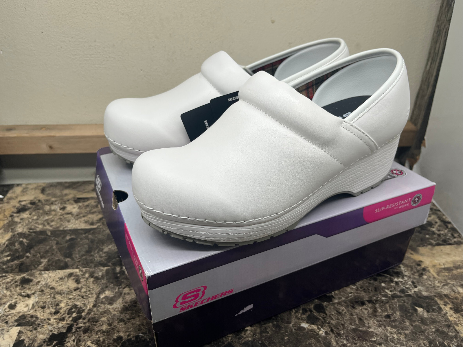 SKECHERS Work Clog SR Slip Resistant White Women’s Size 6-11 77227/WHT – NEW