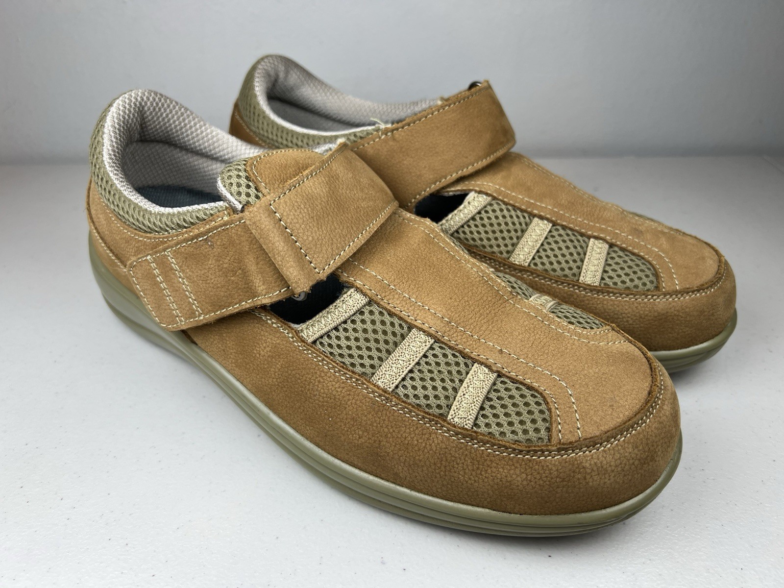 Orthofeet Sarasota Beach Tan Comfort Walking Shoes Womens Sz 11 WIDE Orthopedic