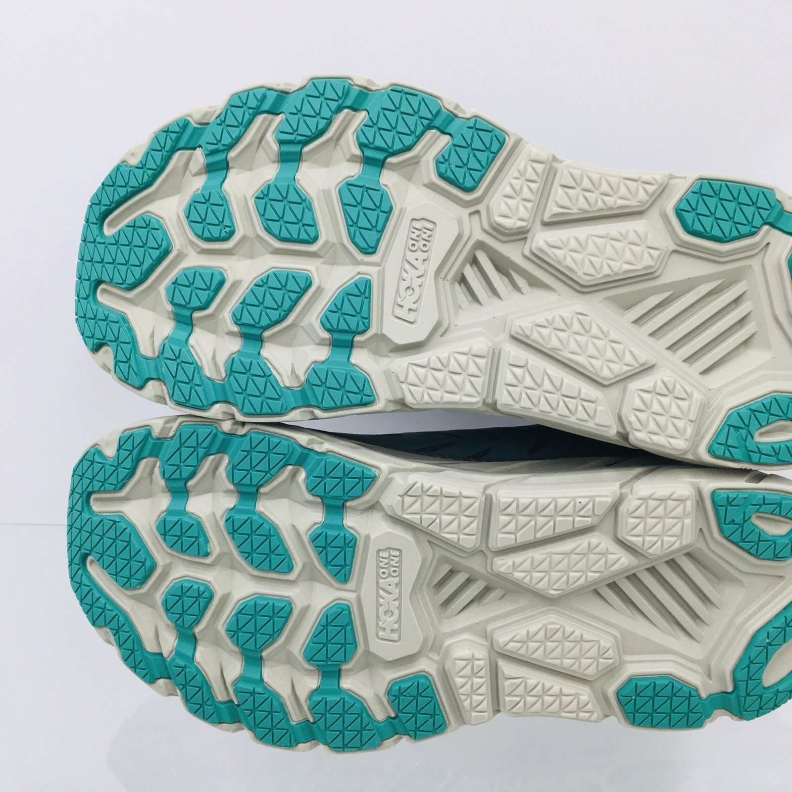 Hoka One One Clifton LS Castlerock / Barley- Women’s Running Shoes 8 B
