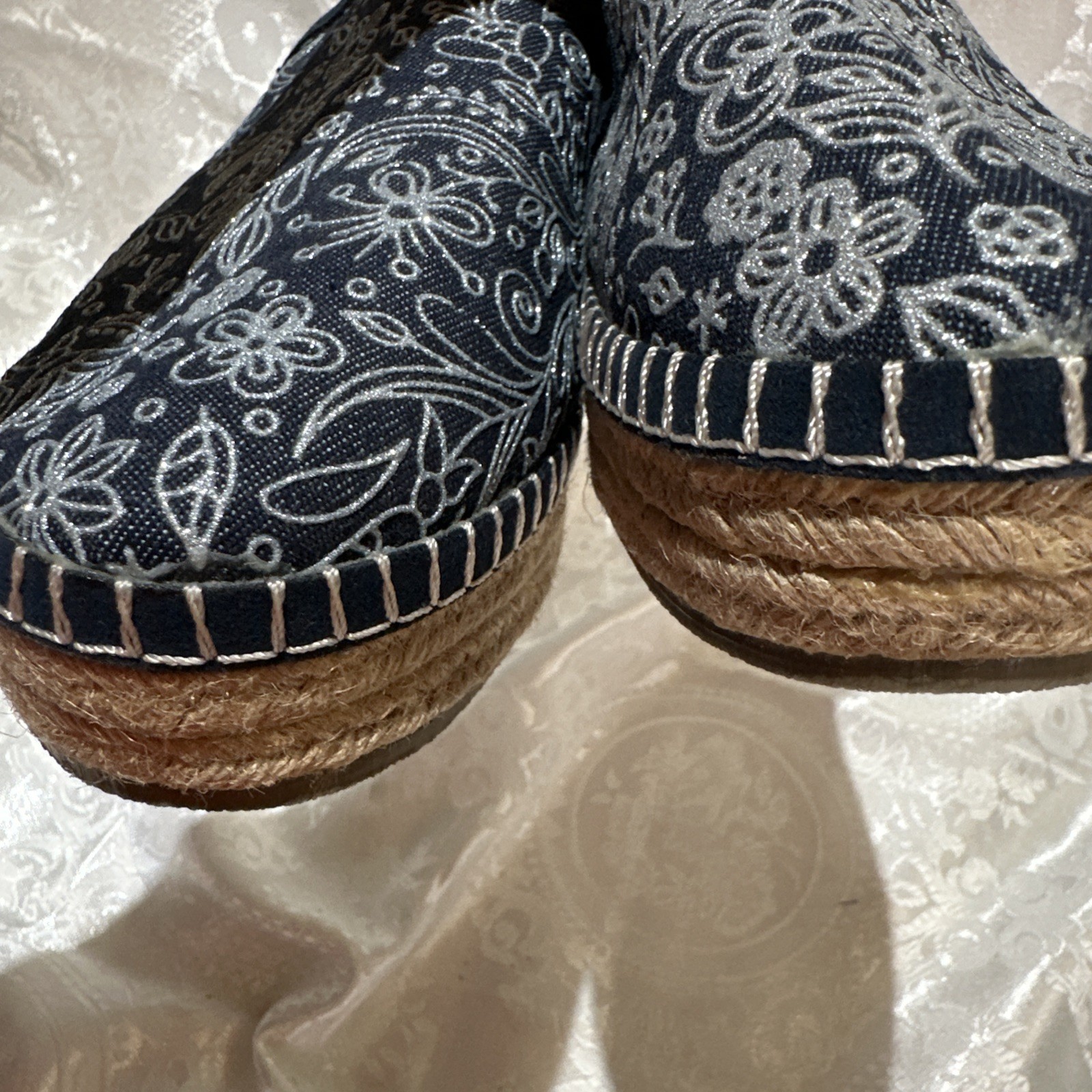 A.M Slip On Sneakers Made In Mexico Size 8