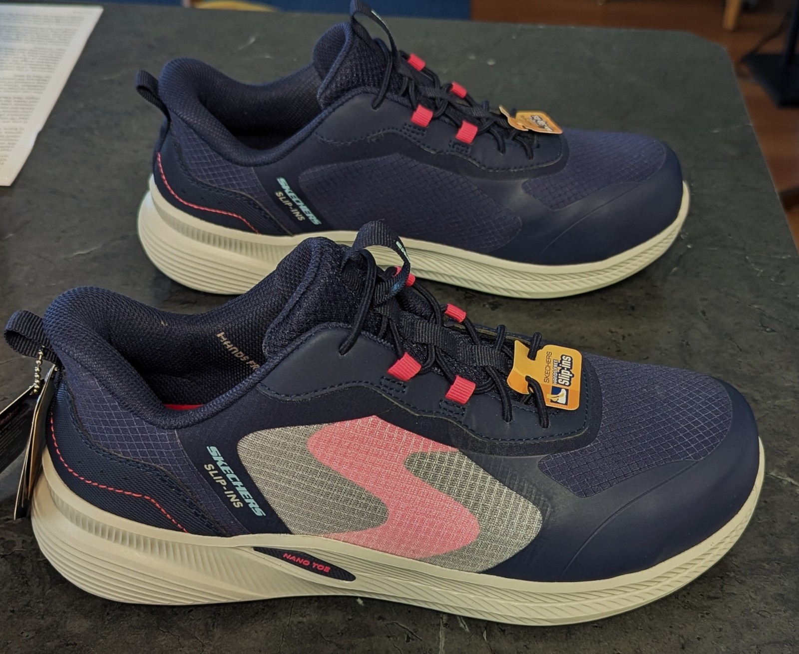Skechers Work Slip-Ins Carbon Nano Toe Slip Resistant Shoes Size 9 Heavy Duty