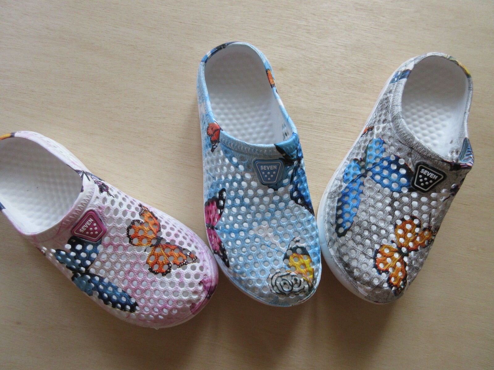 Women’s Lightweight PVC Breathable Clogs Garden/Beach Sandal Variety Colors New