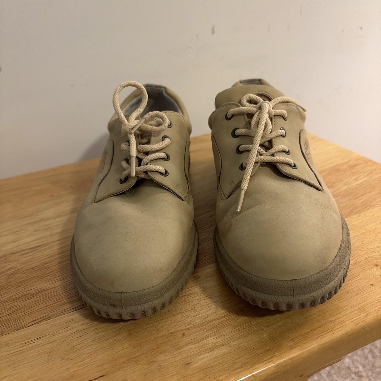 ECCO Womens Sz 10 Oxford Comfort Shoes Tan Suede Leather Low Top Lace Up Casual