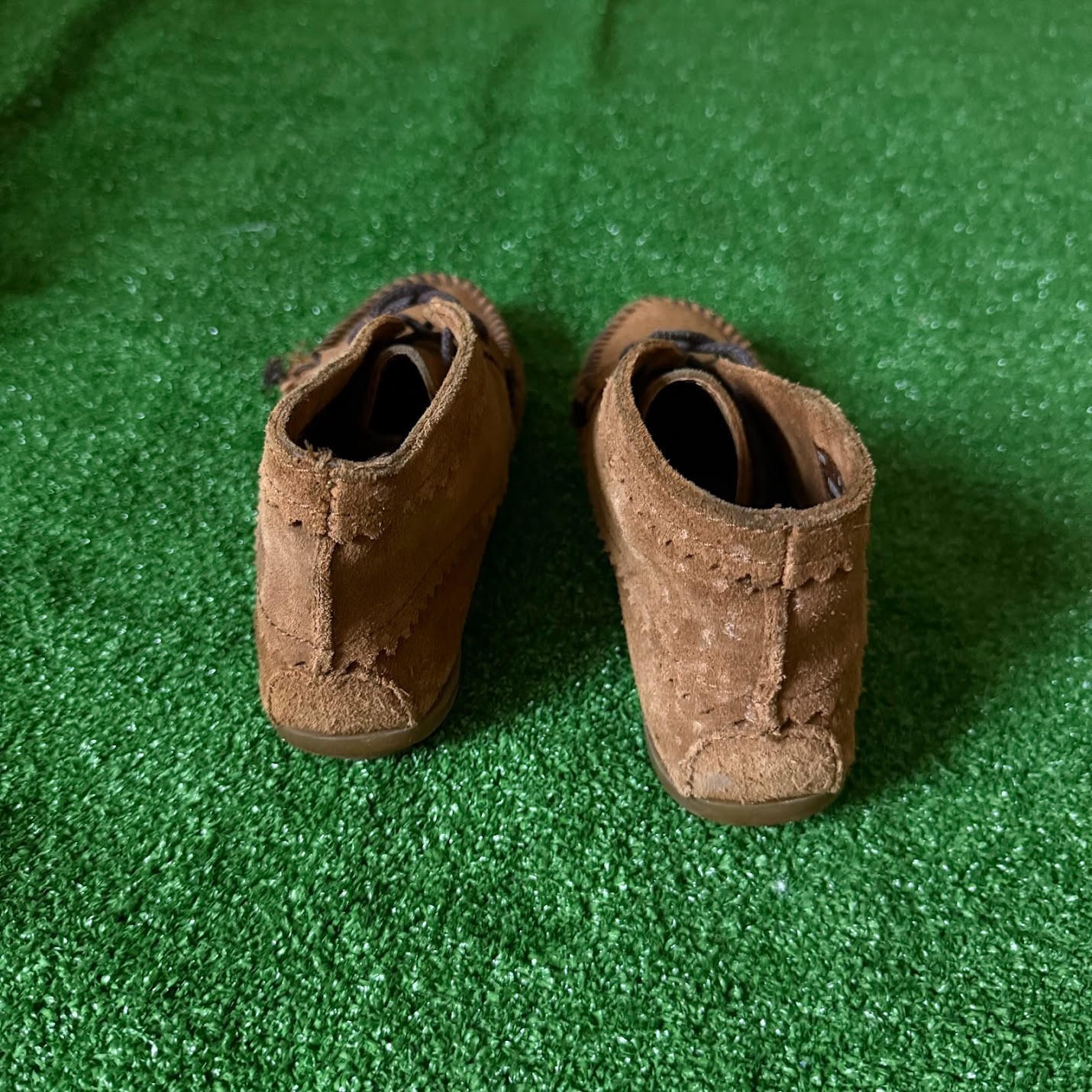 Minnetonka Brown Suede Ankle Boot Moccasins Lace Up Stitch Detail Shoes Size 8
