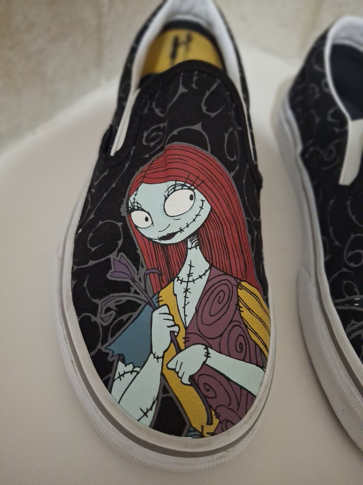 Vans Disney Nightmare Before Christmas Womens Size 6 Slip-on Shoes Jack & Sally