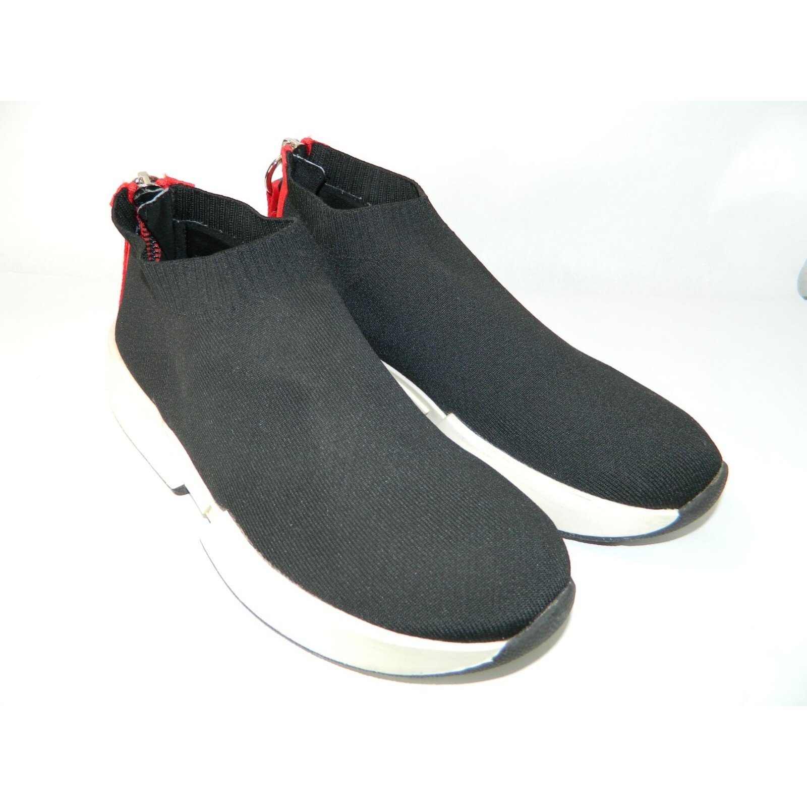 DKNY Marcel Wedge Flat Sneakers Black Stretchy Booties Size 10 Red Stripe Zipper