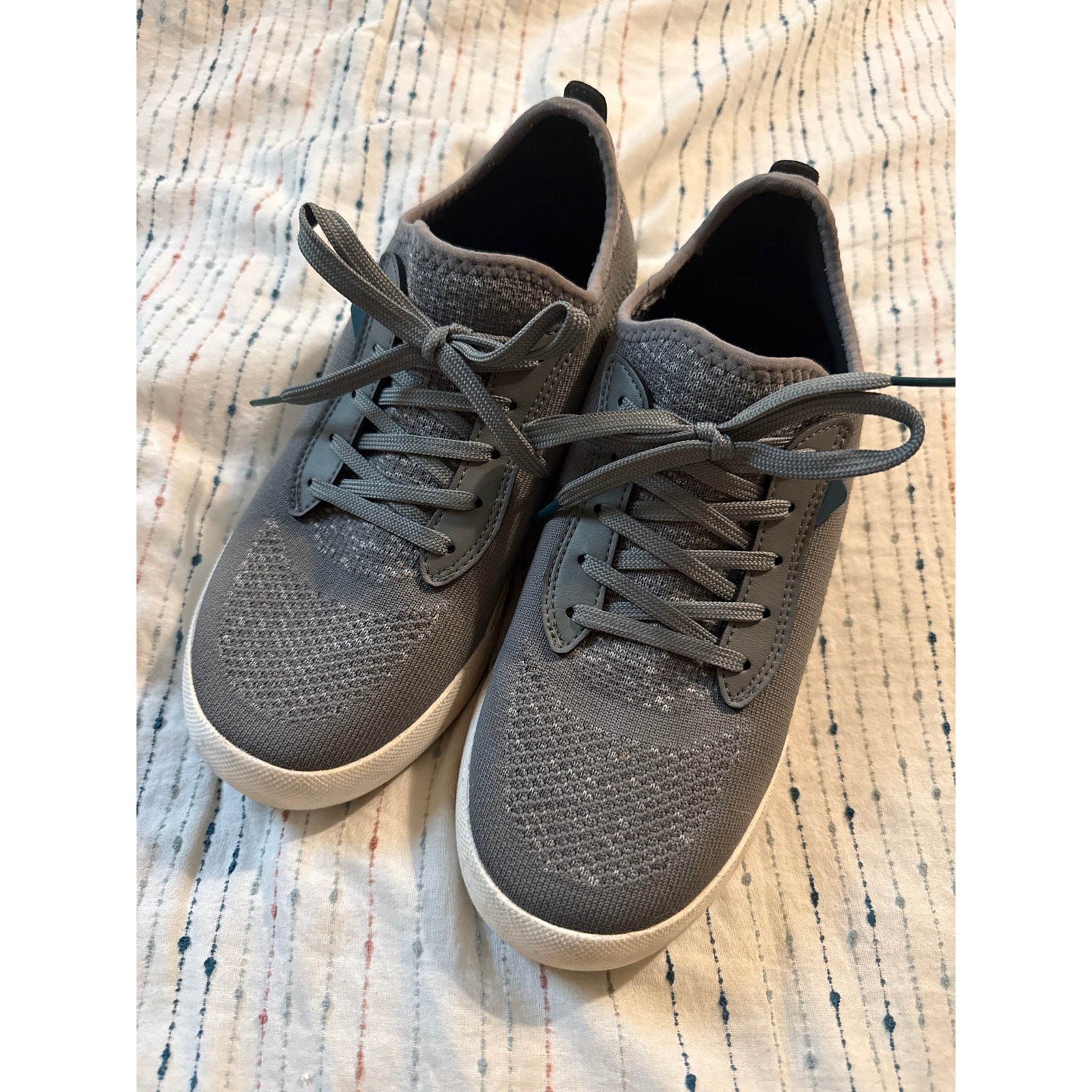 Vessi Weekend Classic Sneaker Concrete Grey Women’s Size 8 Waterproof