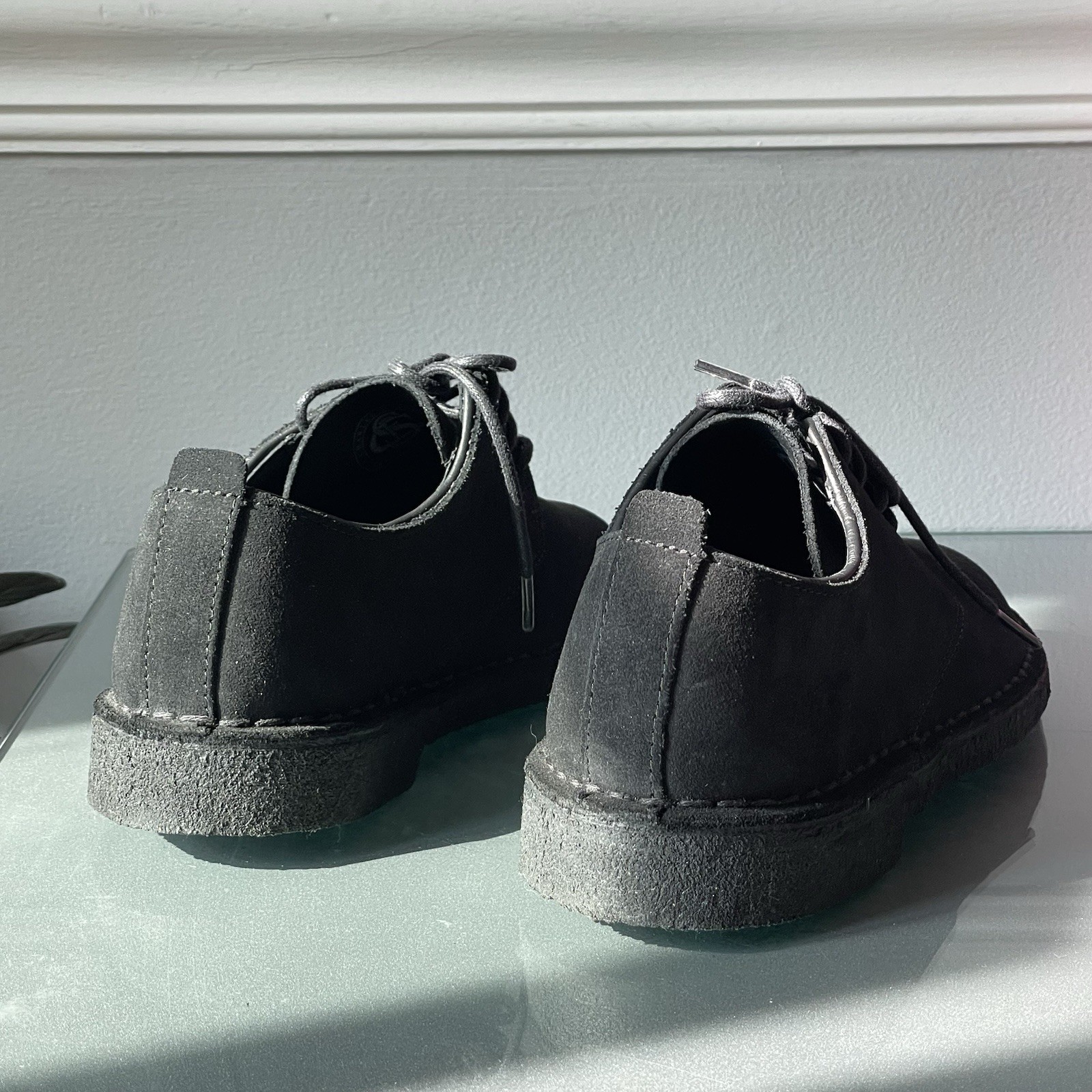 Clarks Desert London Black Suede Women’s Oxfords Shoes US 7.5 / UK 5 / EU 38