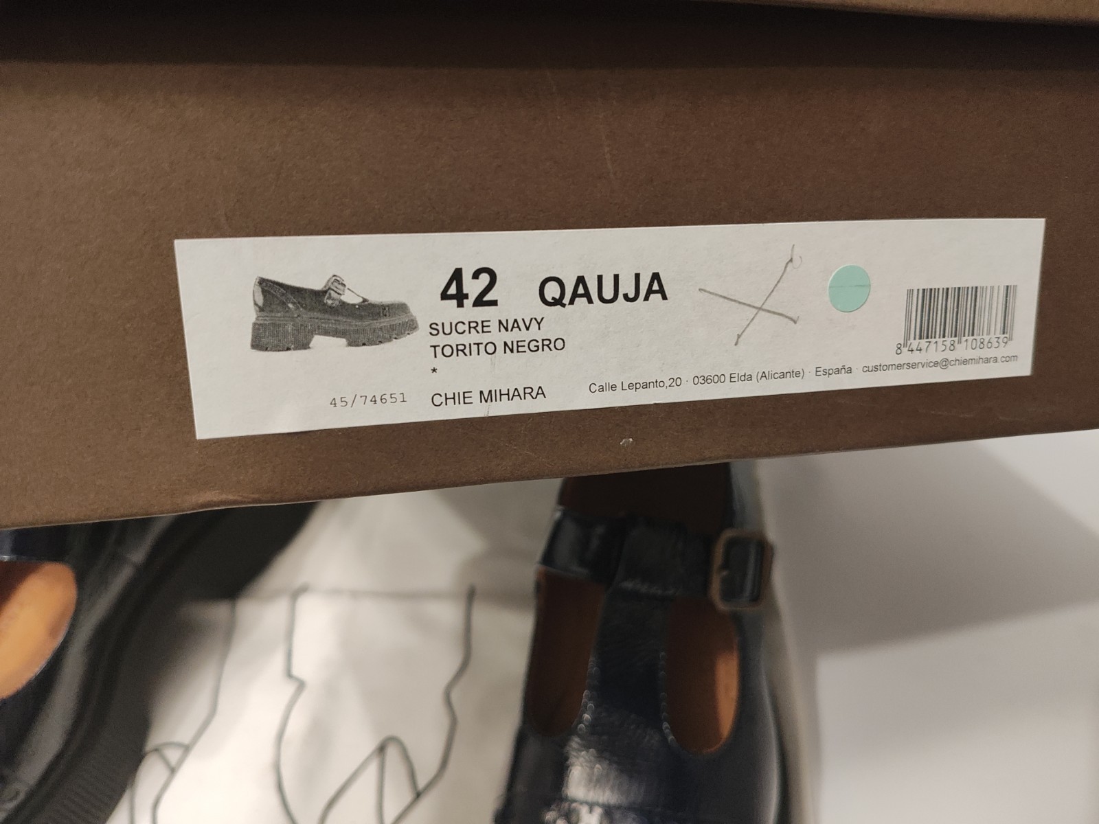 NIB Chie Mihara Qauja Sucre Navy 42