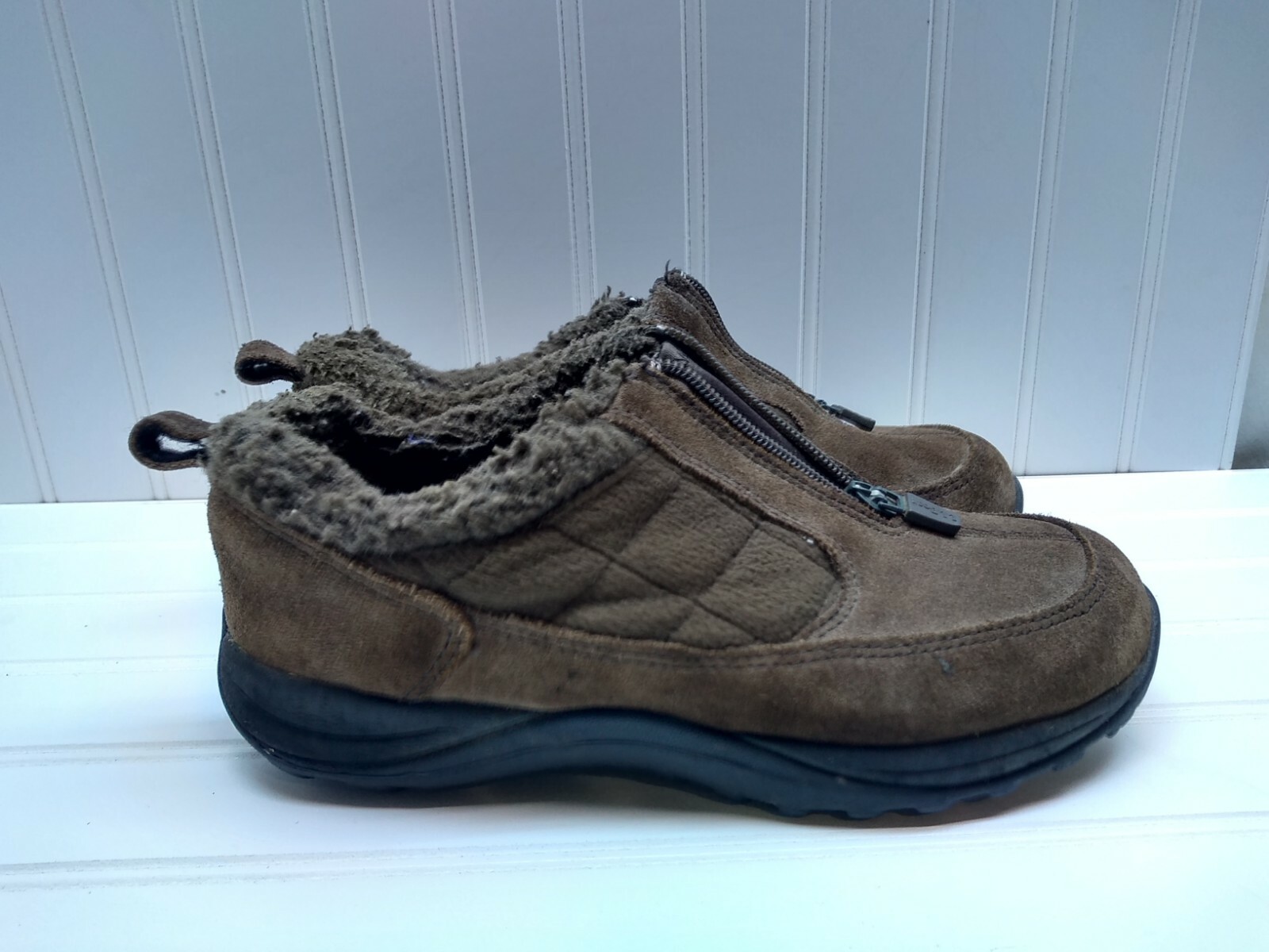 L.L. Bean Brown Suede Textile Loafers Zip Hiking Work Women’s Shoes 7M 38