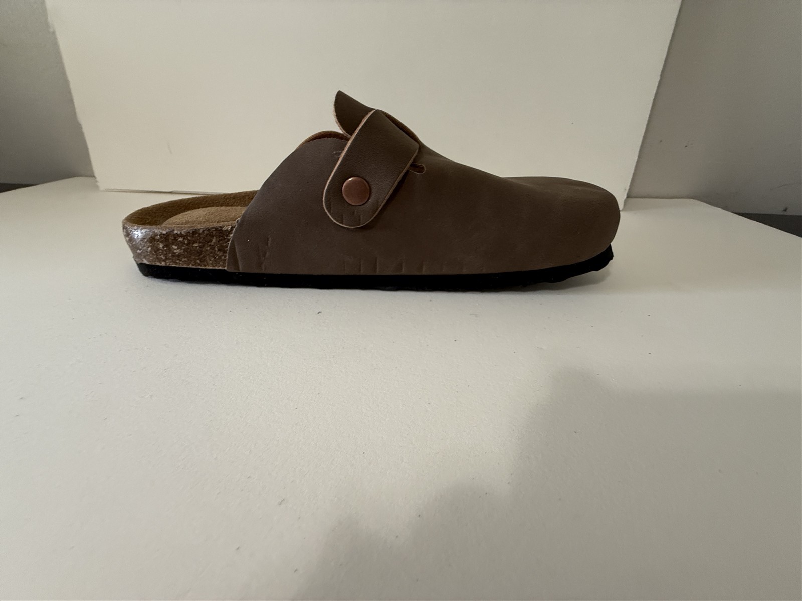 One Single Shoe Left Foot Women’s Moccasin Slip On Size 8