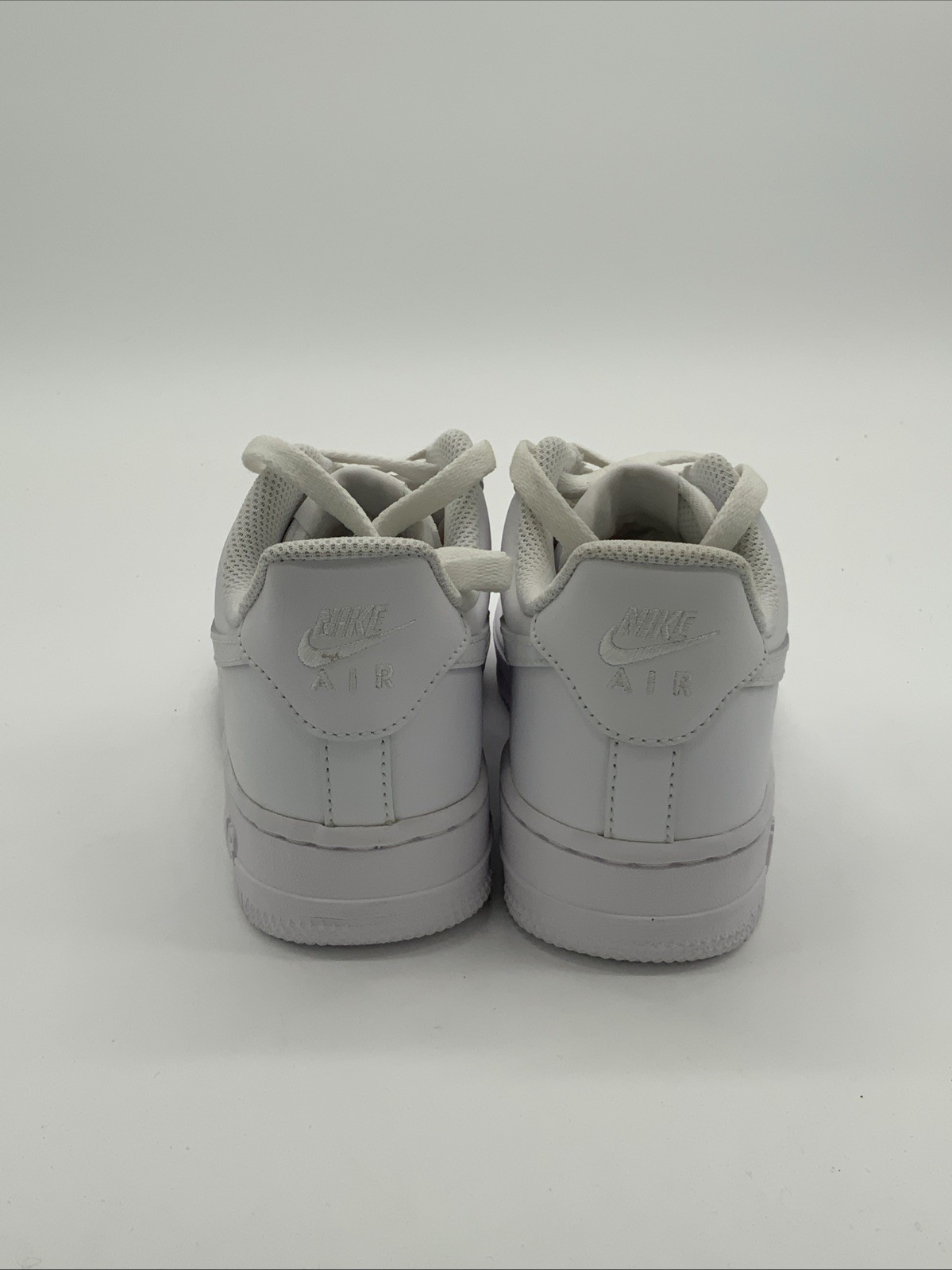Nike Women Air Force 1 DD8959-100 White Leather Shoes Size 5