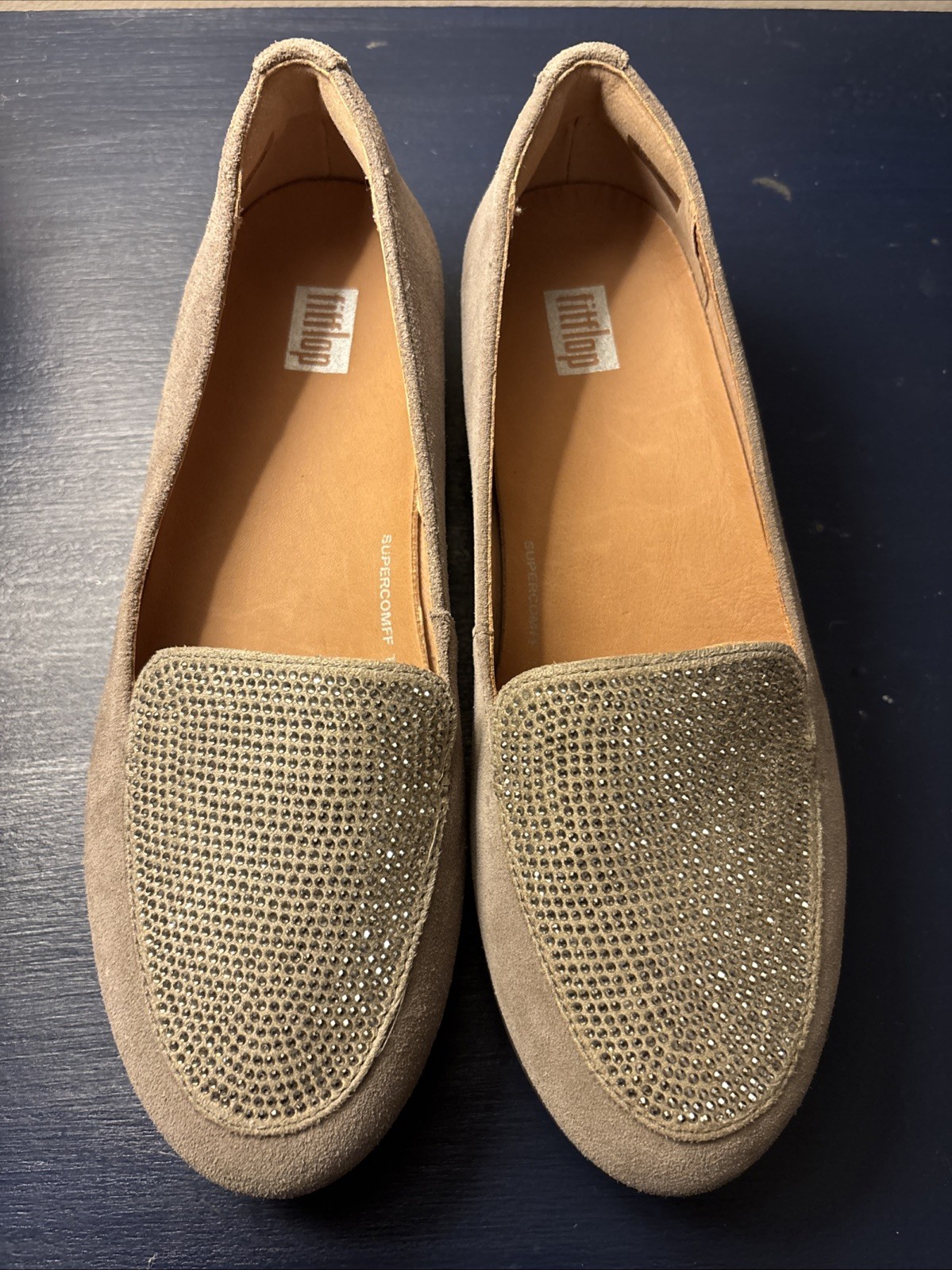 FitFlop Women Sz 7.5 Slip On Loafer Sneaker Taupe Timberwolf Suede w/Rhinestone
