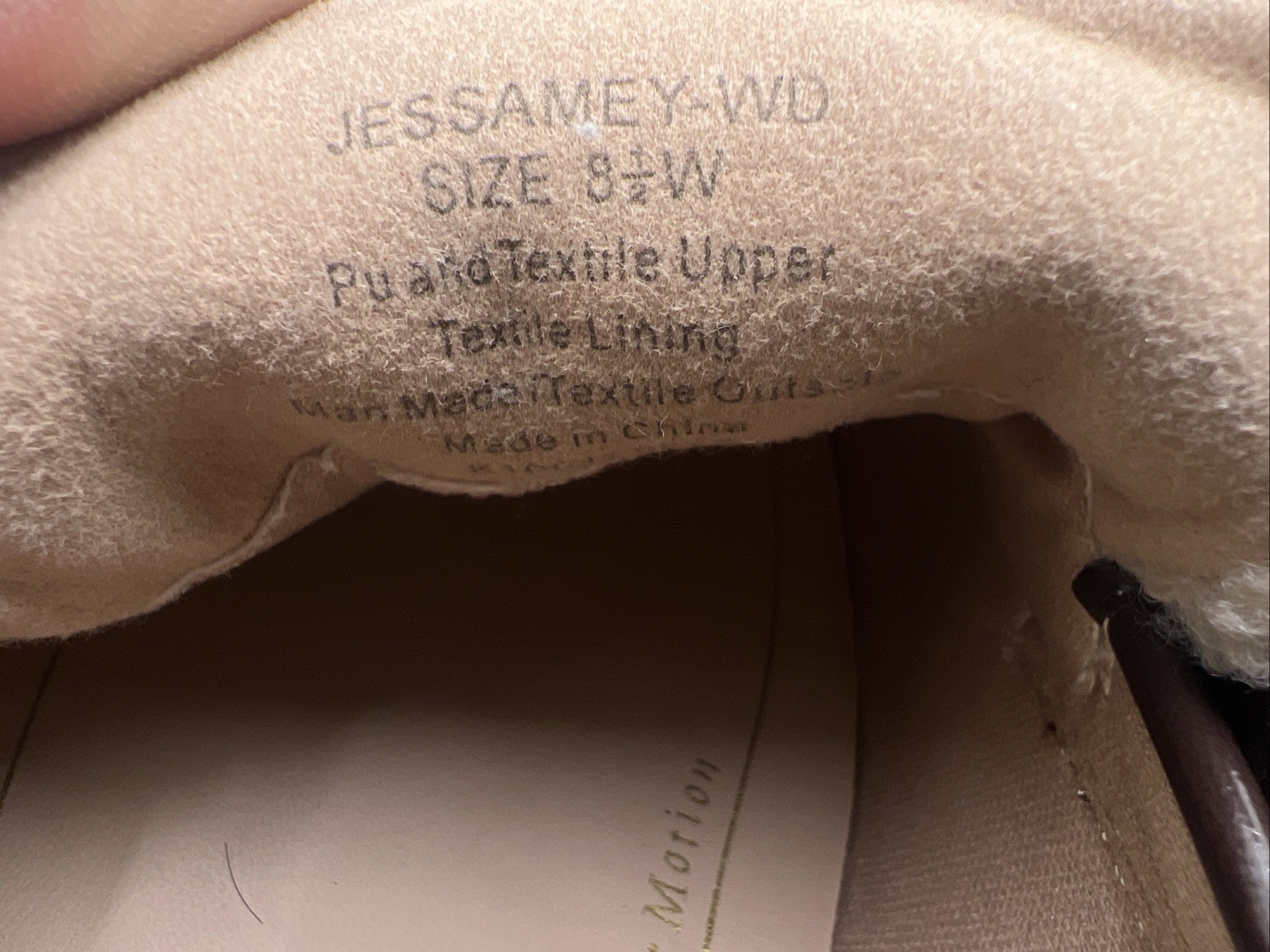 Journee Jessamey Women’s Flat Loafers