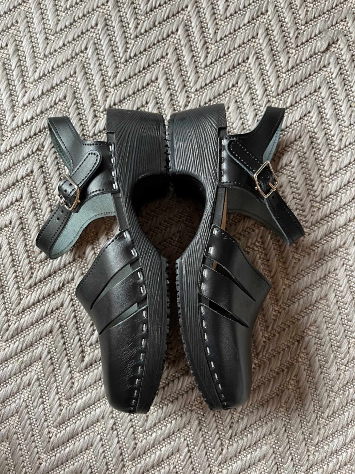 VERKA Clogs LIVLIG Swedish Comfort Clogs Size 41 US 10-10.5 Leather BLACKBERRY