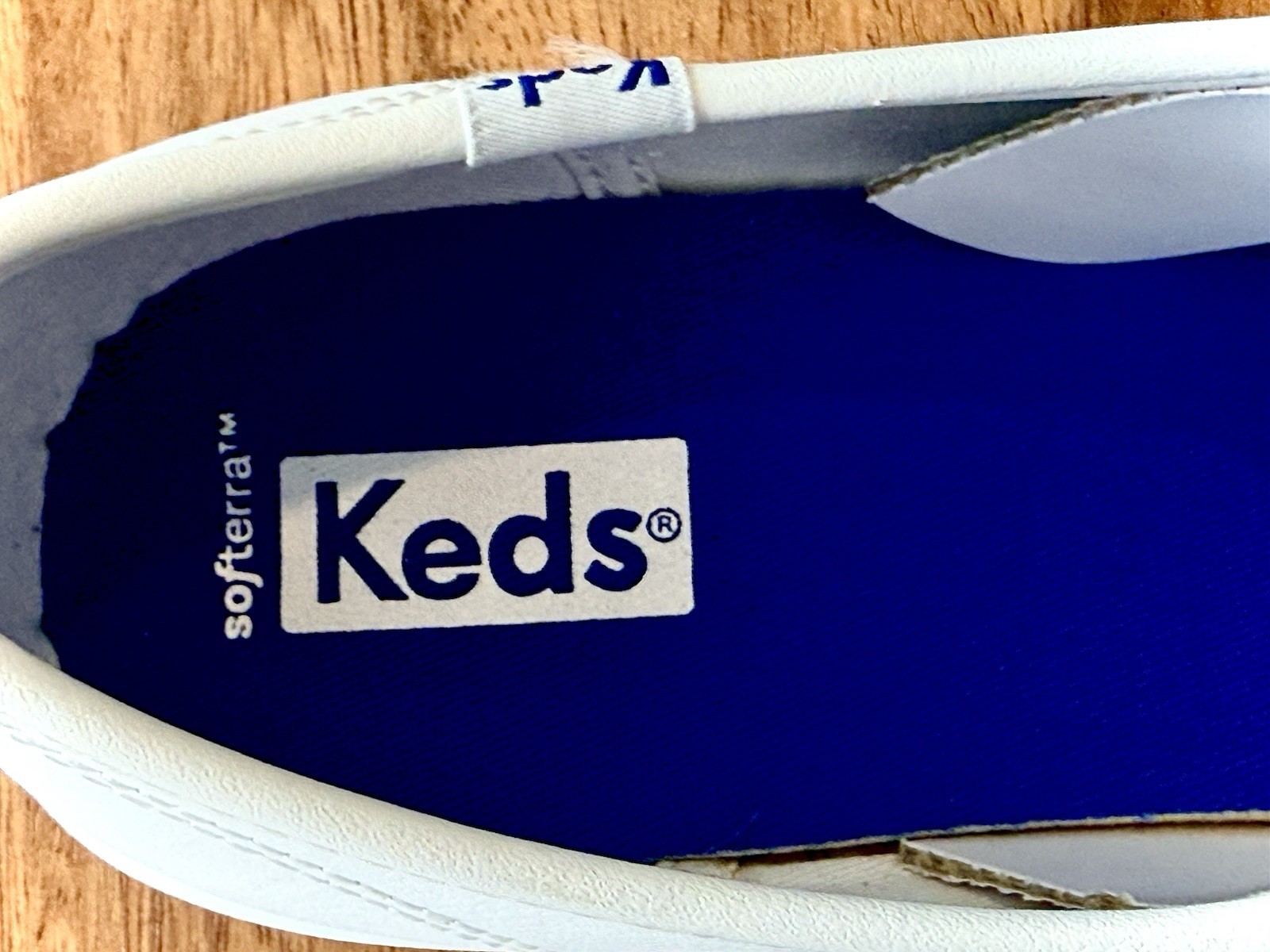 Keds Women’s Champion Original Leather Sneakers, White Leather, 9.5 M (US) NEW