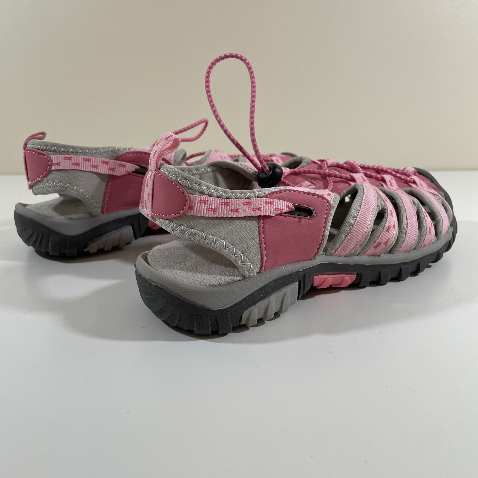 Women’s Sports Hiking Walking Sandals Size 6 Breast Cancer Awareness Pink/Gray