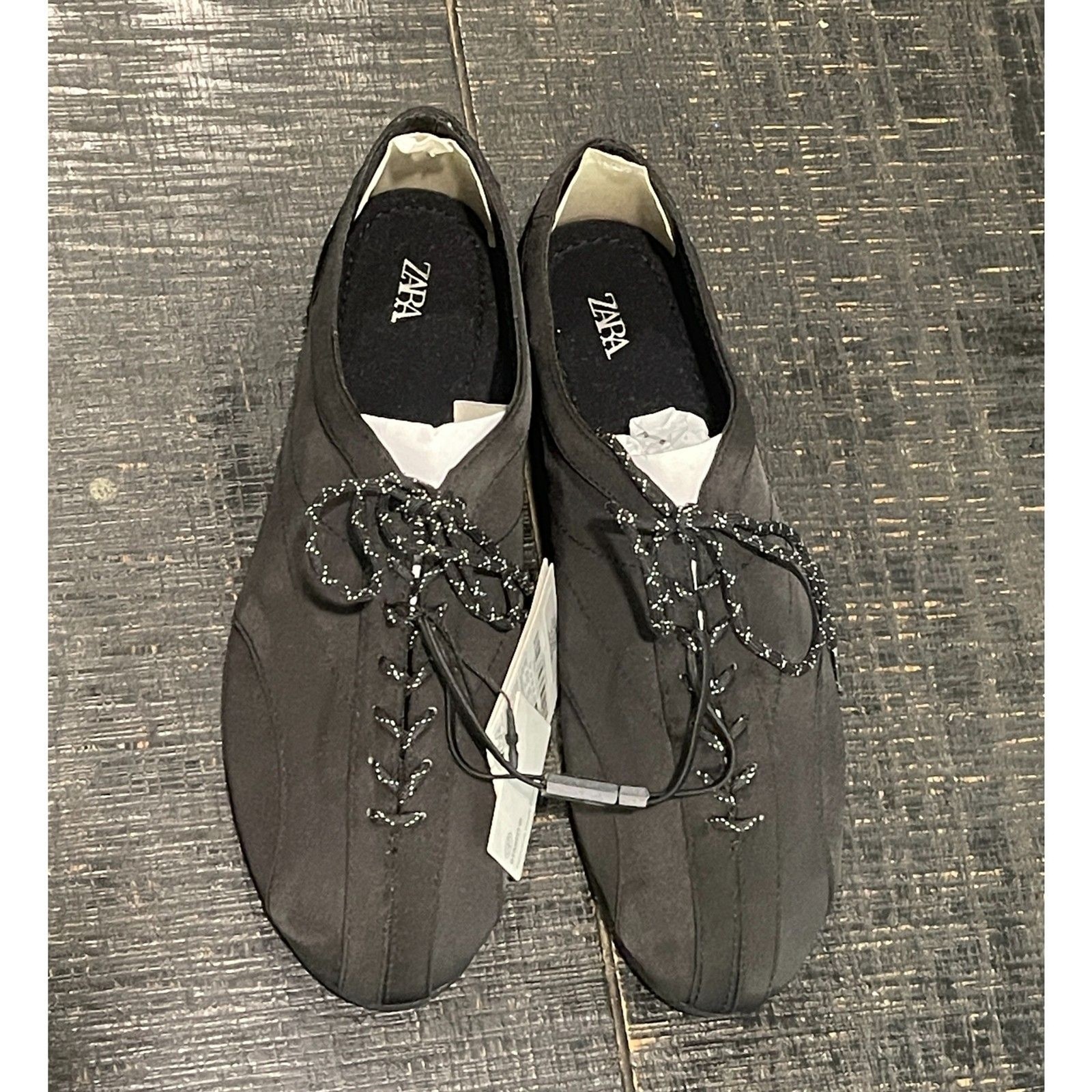 ZARA Sporty Lace-up Ballet Flats