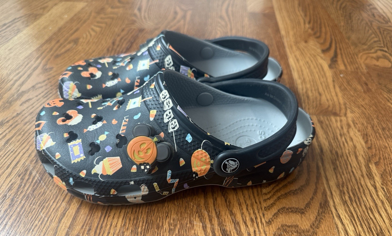 Disney Parks Mickey Mouse Halloween Clogs for Adults by Crocs W7 M5