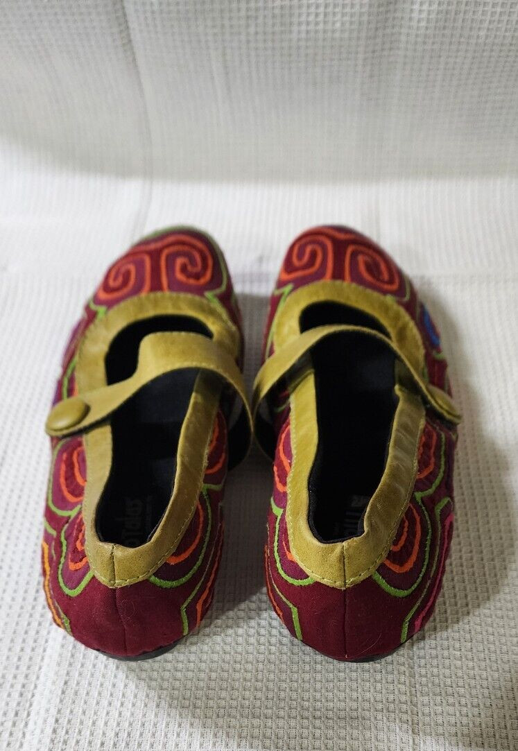 Motalas Mola Mary Jane Shoes Sz. 37 6.5 Colorful Handmade Columbia Boho