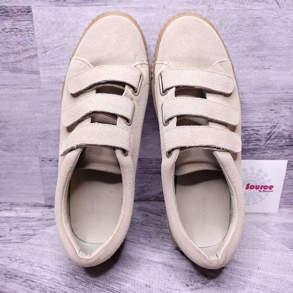 Urban Outfitters Hollie Suede Creeper Platform Sneaker Tan Women’s sz 10