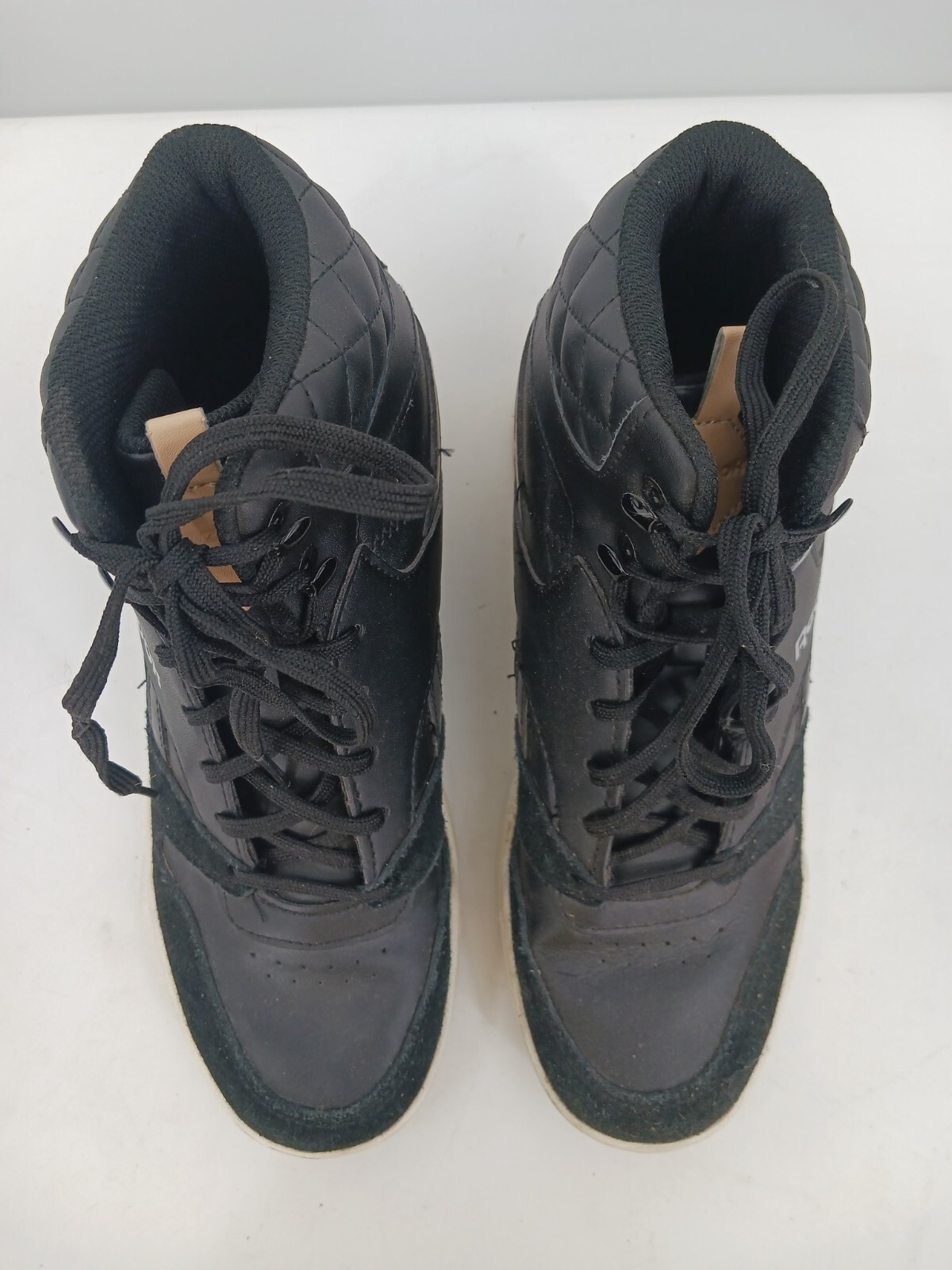 Reebok Womens Black High-Top Sneakers Size 9.5 Leather Quilted Casual Work