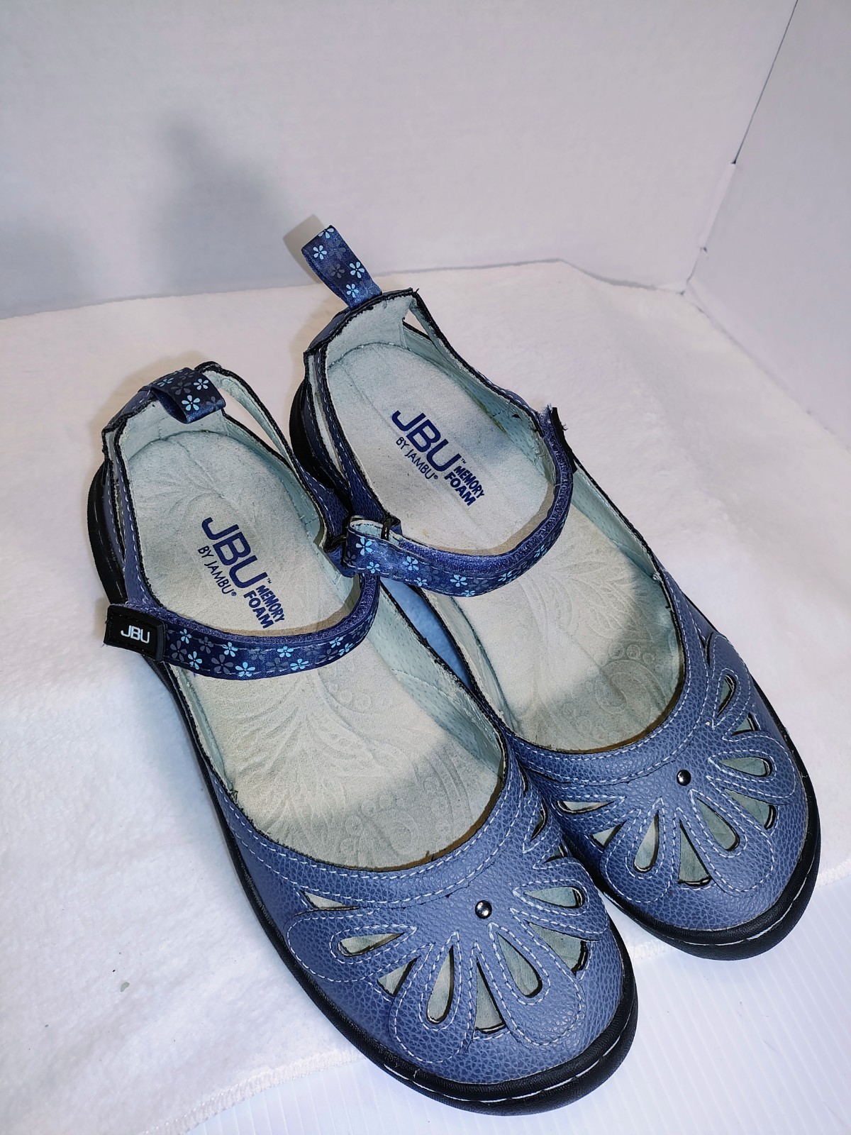JBU Wildflower Encore Blue Floral Mary Jane Flats Memory Foam Women’s 7M