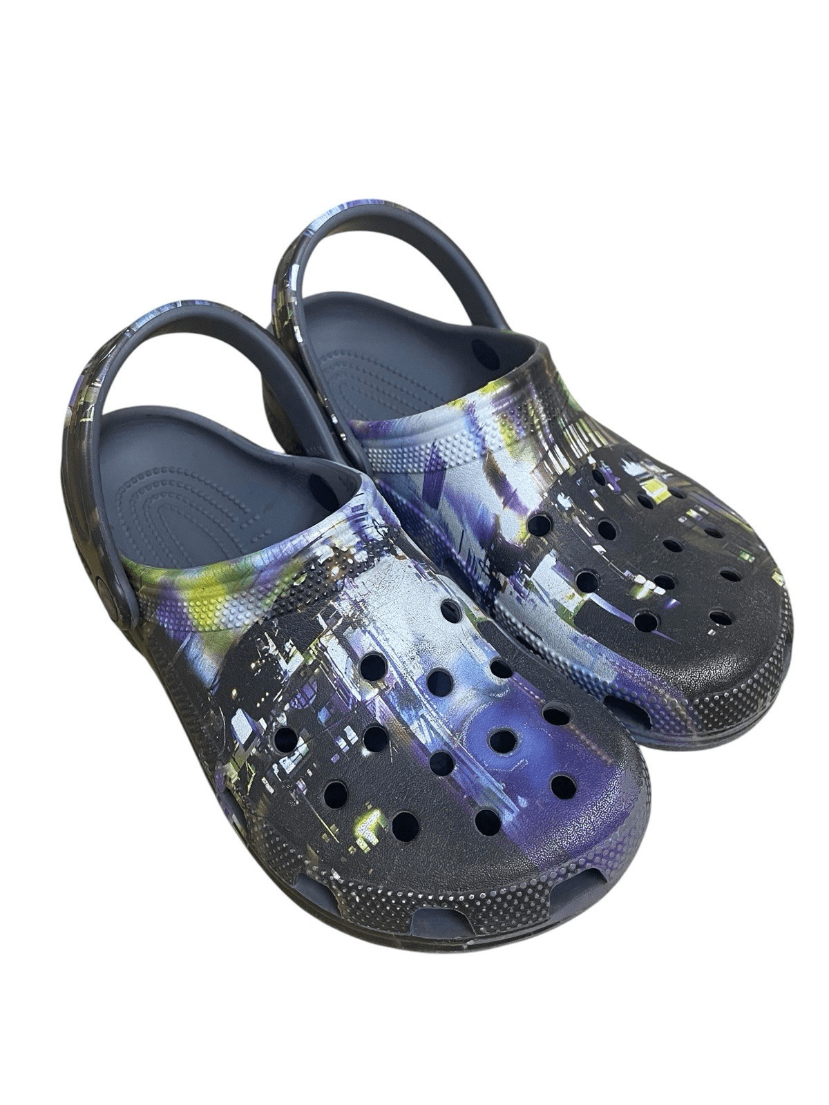 Crocs Classic Graphic Clogs M6 W8 Gray City Print Slip On Shoes