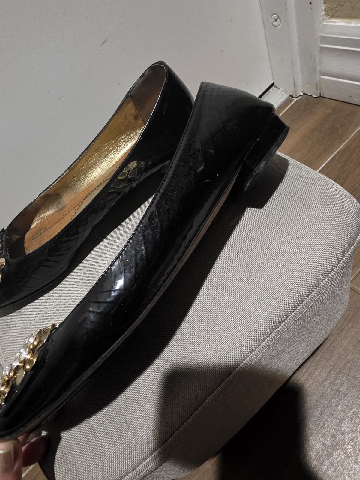 Kate Spade Black Patent Leather Flats w Flowers Women’s 8 made Italy