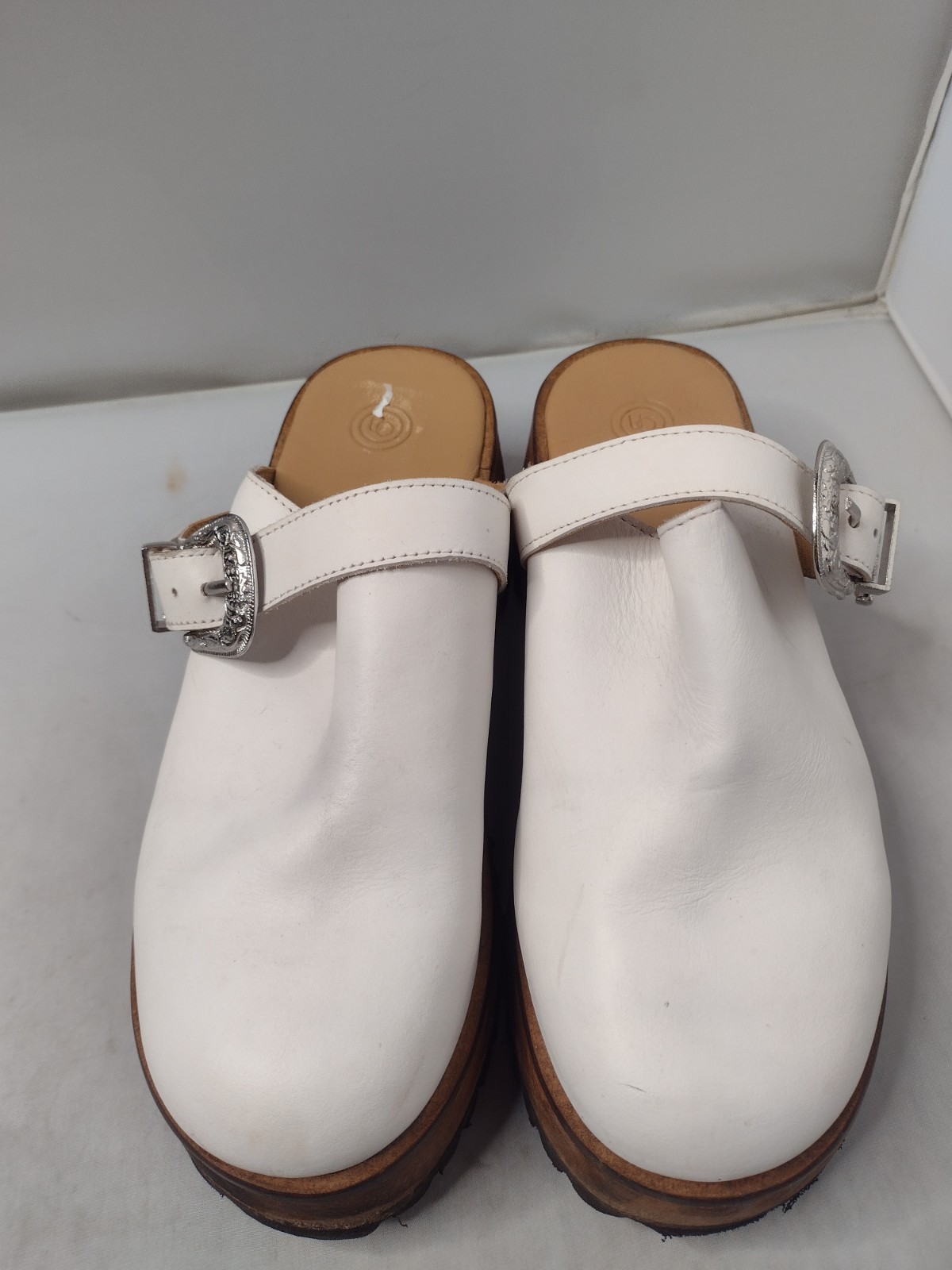 Urban Outfitters Women Buckle Clogs Shoes 7 White Western Cowgirl Ranch Rodeo C