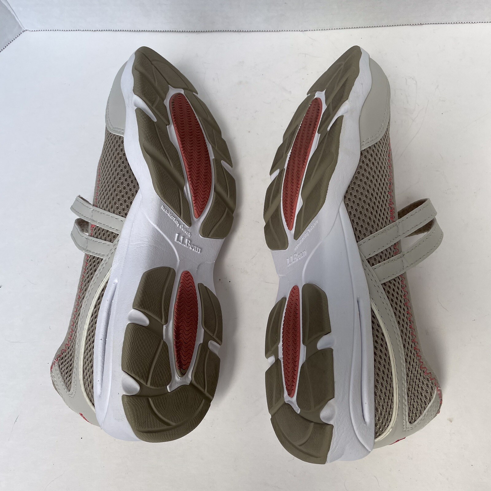 LL Bean Mary Jane Shoes Women 8.5 Tan Brown Hook Loop Strap Sandals shoes MINT