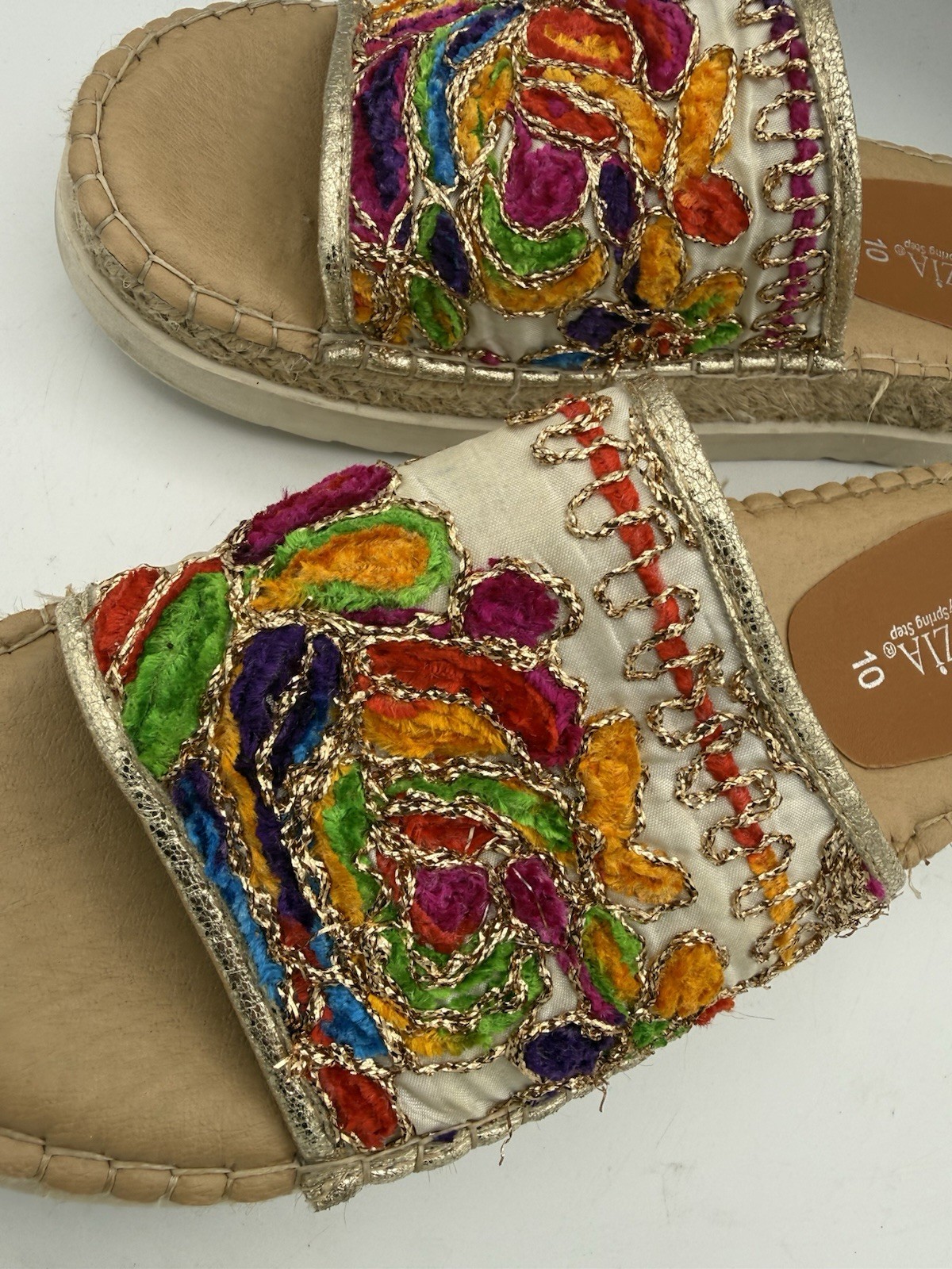 Patrizia By Spring Step Slip-On Embellished Embroidered Colorful Sz 10 FREE SH