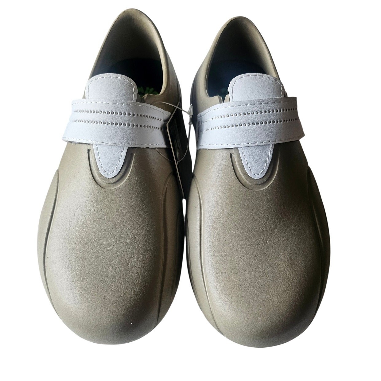 Dawgs Women’s Ultralite Golf Shoes Tan White Size 6 NWT Athleisure Golfcore