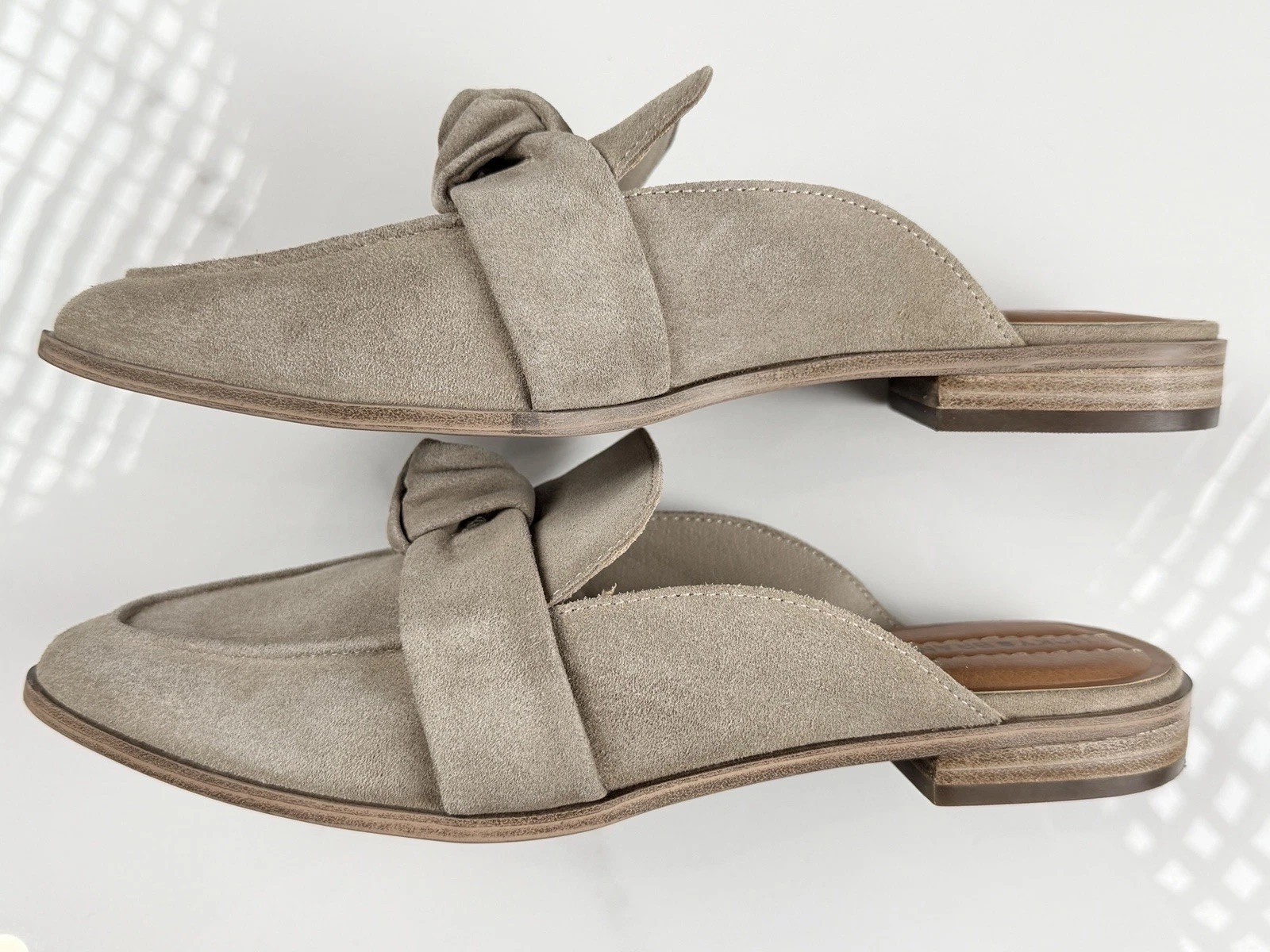 Lucky Brand Adenia Mule Flats Womens 8M Beige Suede Pointed Toe Knot Slip On