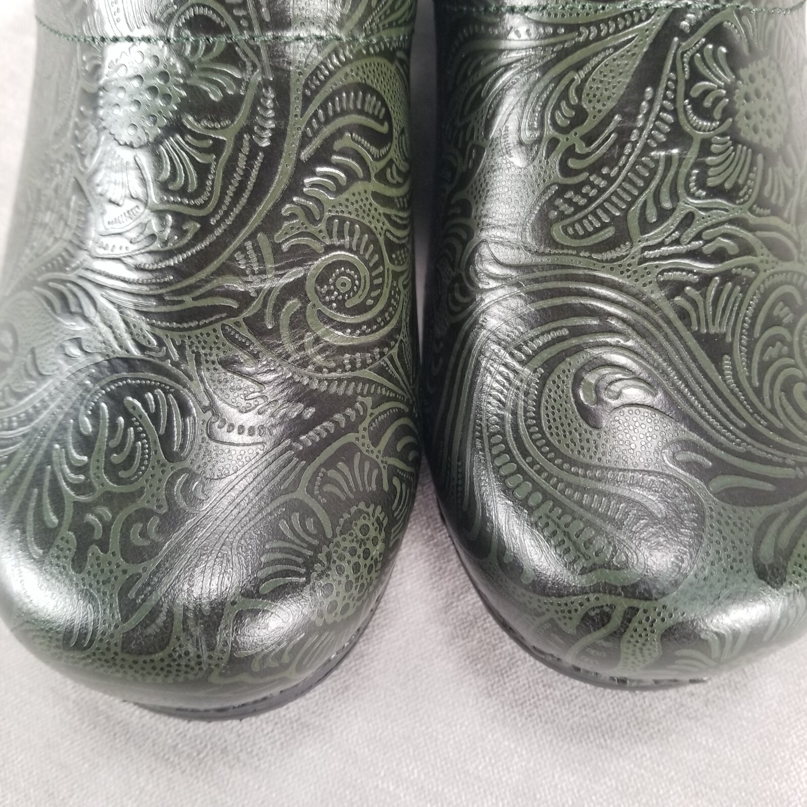 Sanita The Original Danish Clog Women’s Shoes Size Eu 38 US 6.5-7 Green Leather