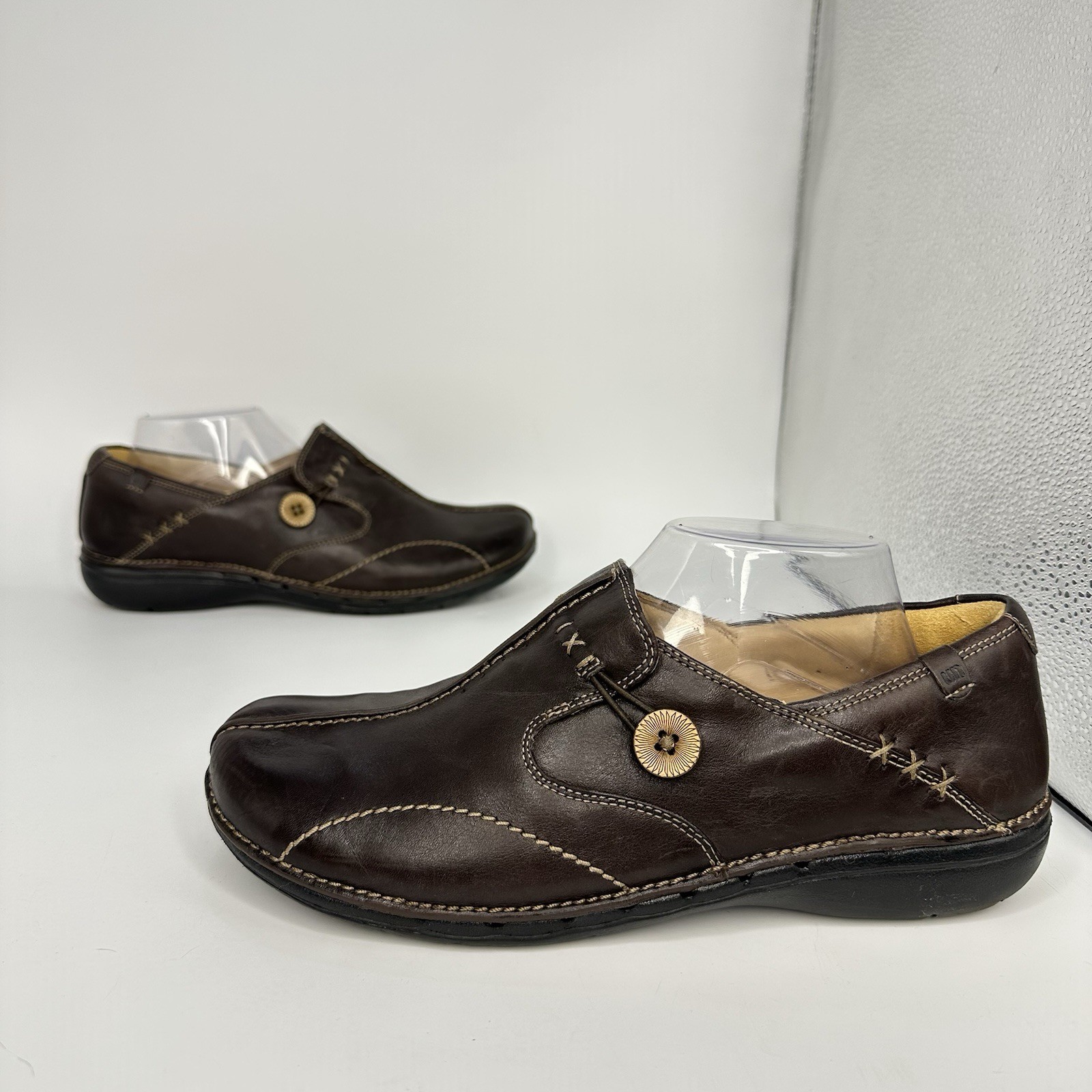 Clarks Un Loop Slip On Loafer Women Size 10 M Unstructured Brown Leather