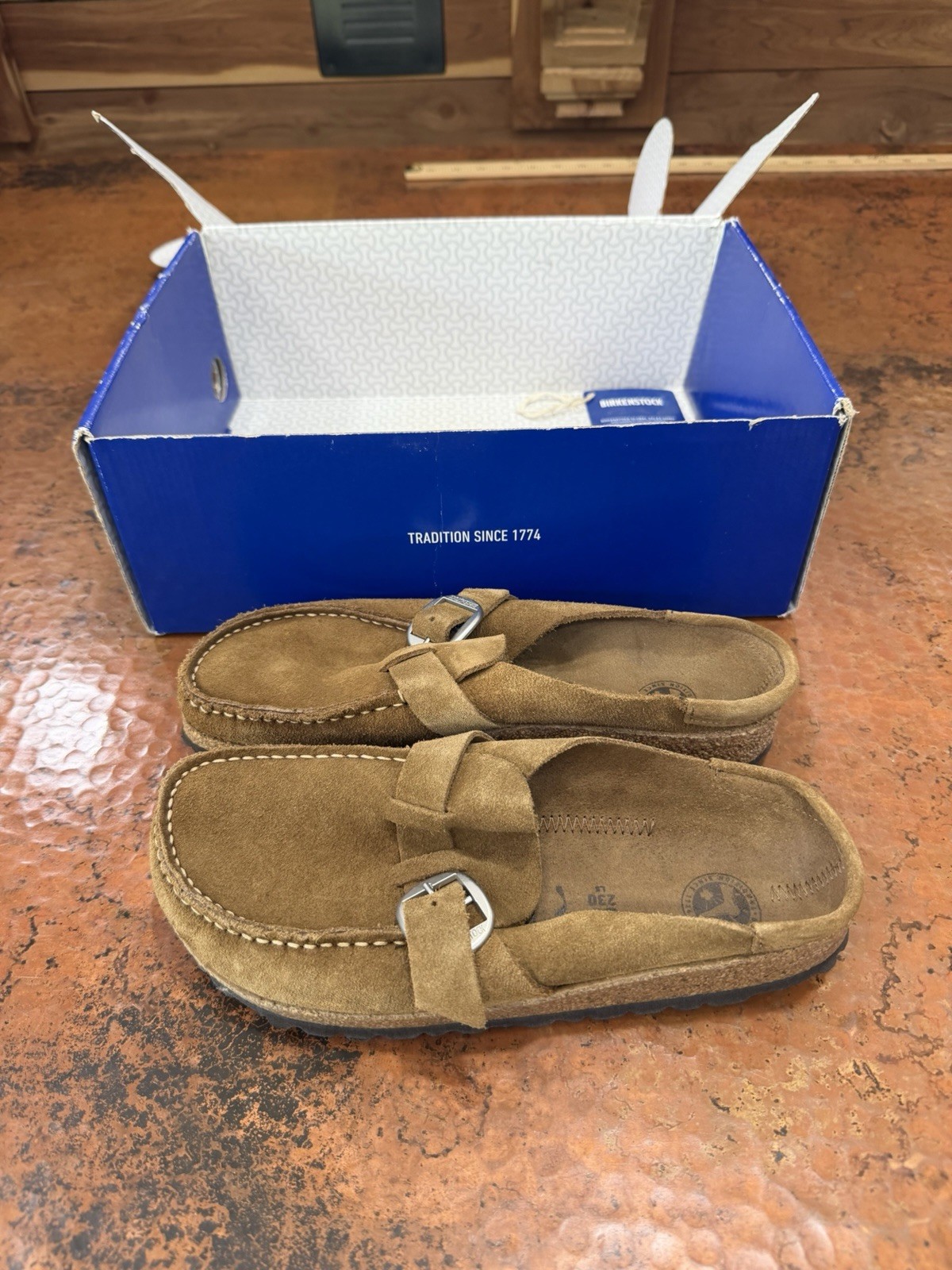 BIRKENSTOCK BUCKLEY SUEDE LEATHER Women Clogs Tea Size 36 US 5 Brown Narrow Fit