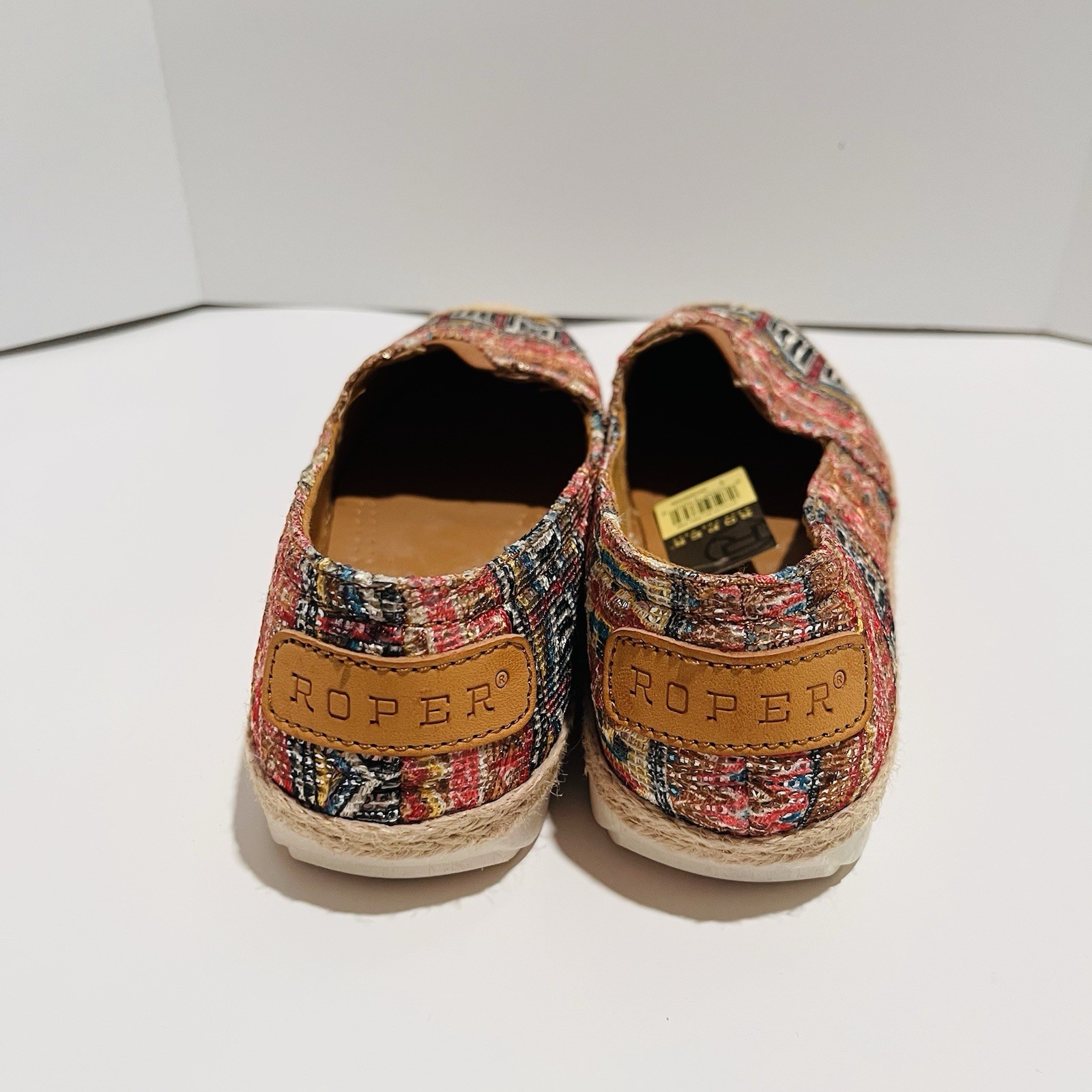 Roper Woman’s colorful western pattern flats jute trim size 8