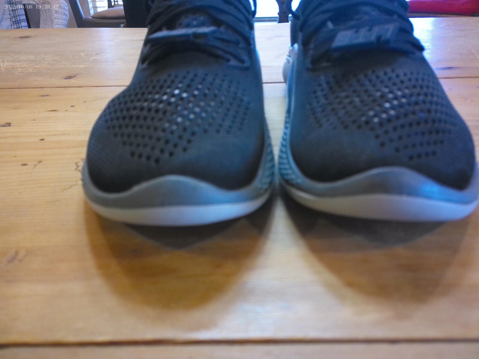 Crocs Literide 360 Pacer Sneakers Womens 10 Black Athletic Flexible Breathable