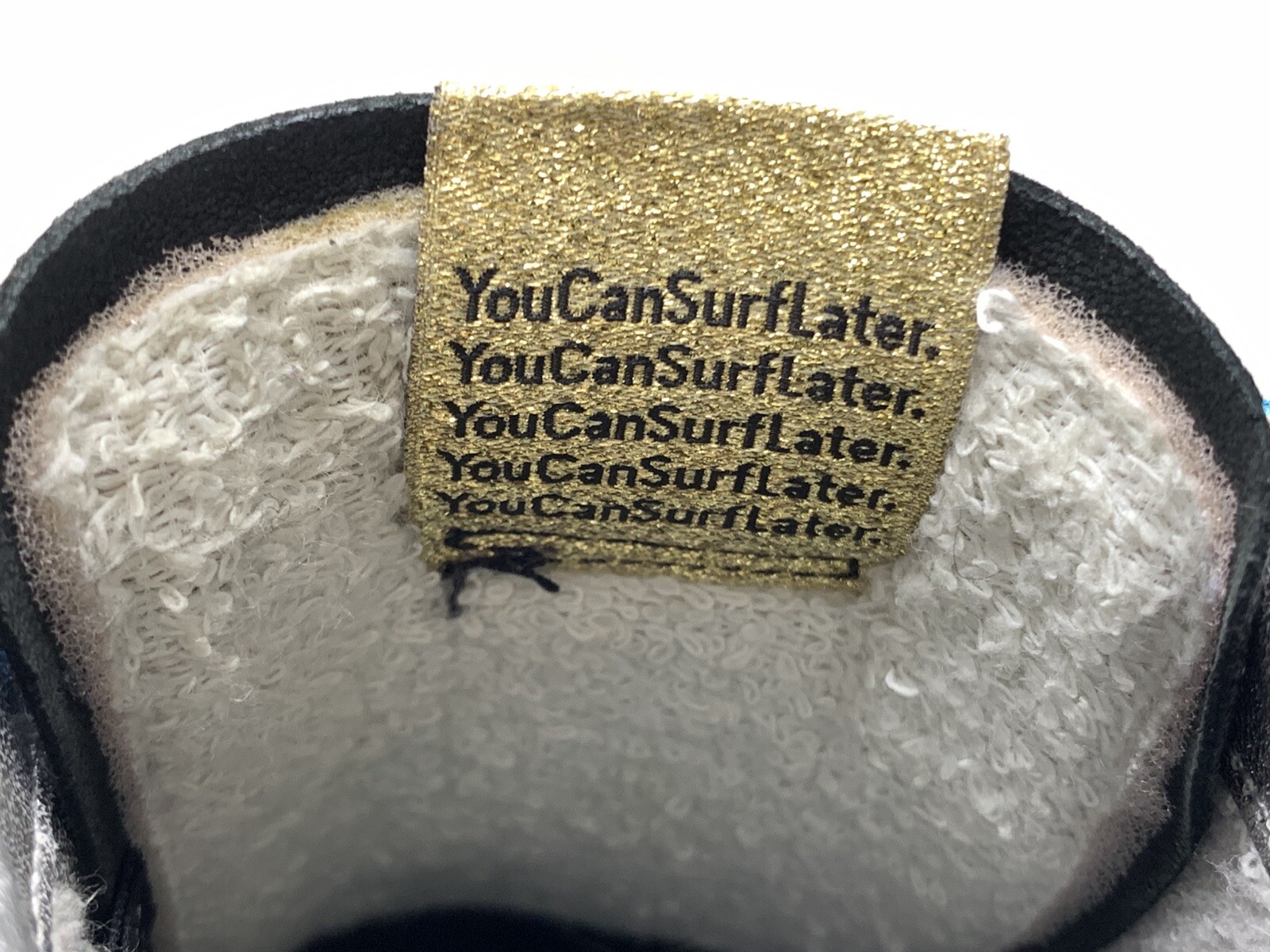 P448 Queens You Can Surf Later Metallic Low Top EU37 Sneakers P81