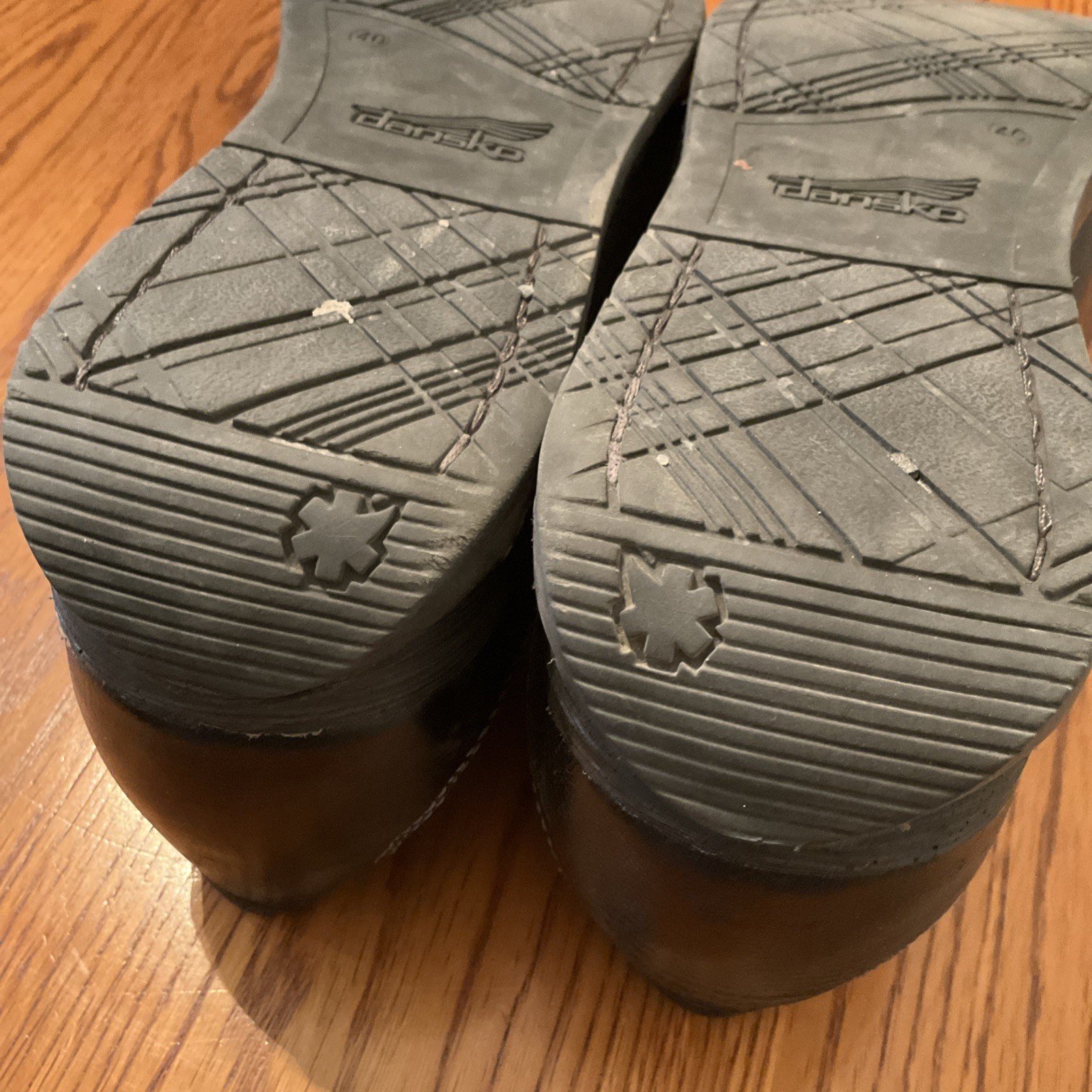 DANSKO Black Pam Button Slip On Comfort Leather Casual Shoes Womens Size 40