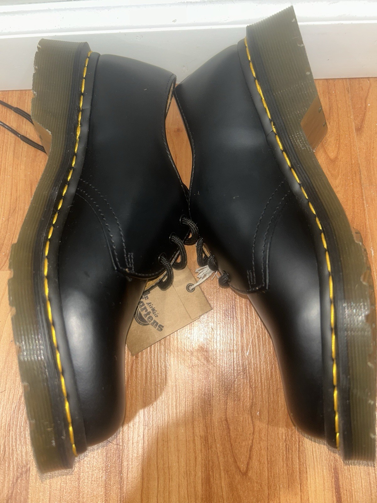 Dr. Martens Airwick Ladies US 9