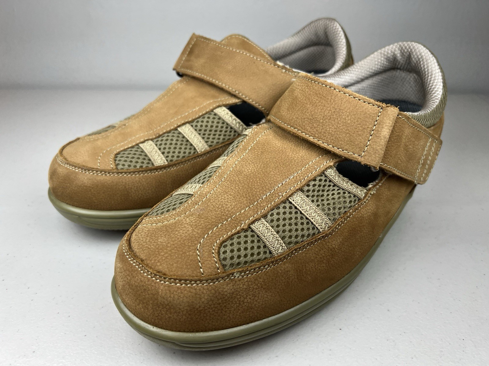 Orthofeet Sarasota Beach Tan Comfort Walking Shoes Womens Sz 11 WIDE Orthopedic