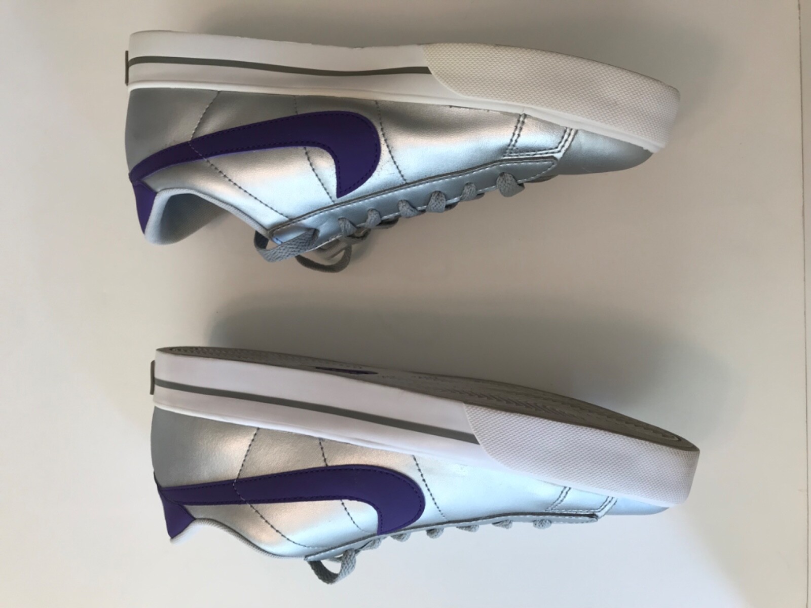 Nike Sweet Classic Low Shoes Sneakers Silver / Purple Women 10 354496-022 Rare