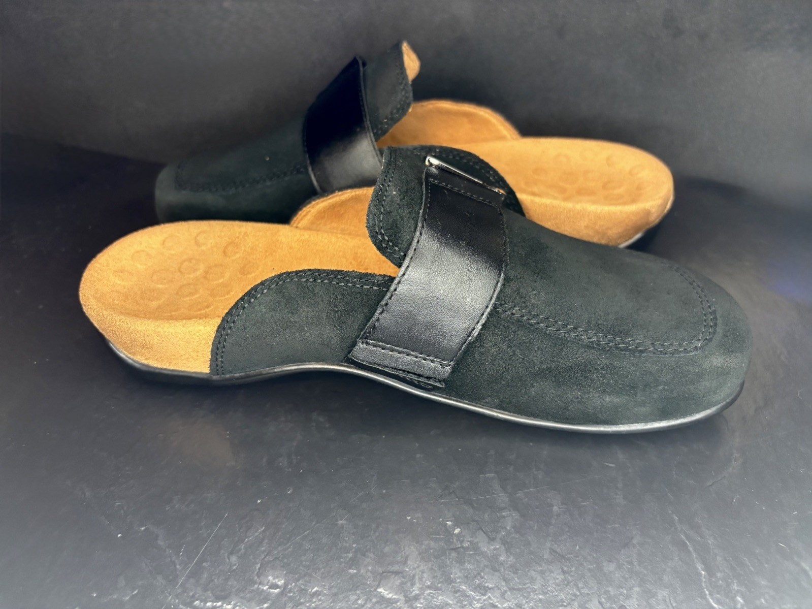 Vionic Women’s Maude Black Suede Slip-On Mule Shoes Size 10 Comfort Slides Shoes