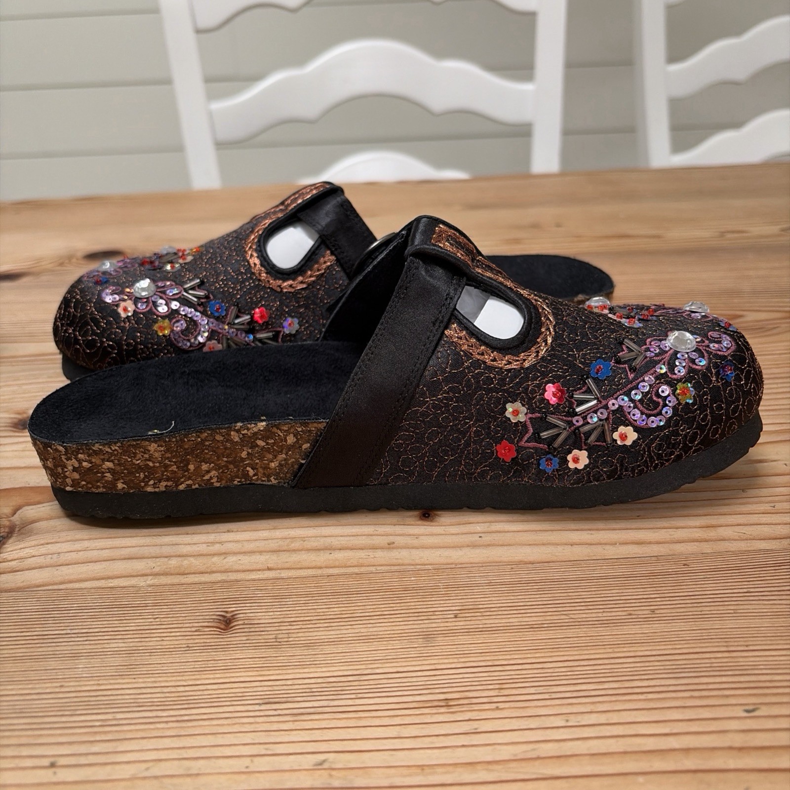 New Y2K Skechers Satin Clogs Beaded Embroidered Slide Shoe Comfort Sz 8 Black